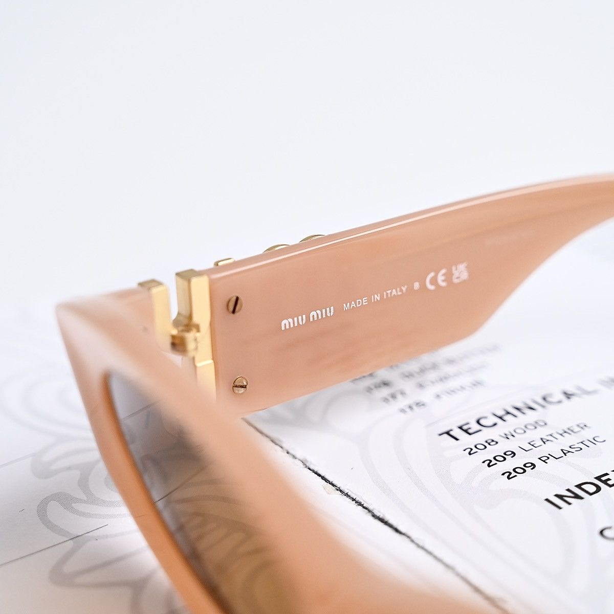 Miu Miu MIU MIU 0MU 11WS SUNGLASSES Size ONE SIZE - 4 Thumbnail