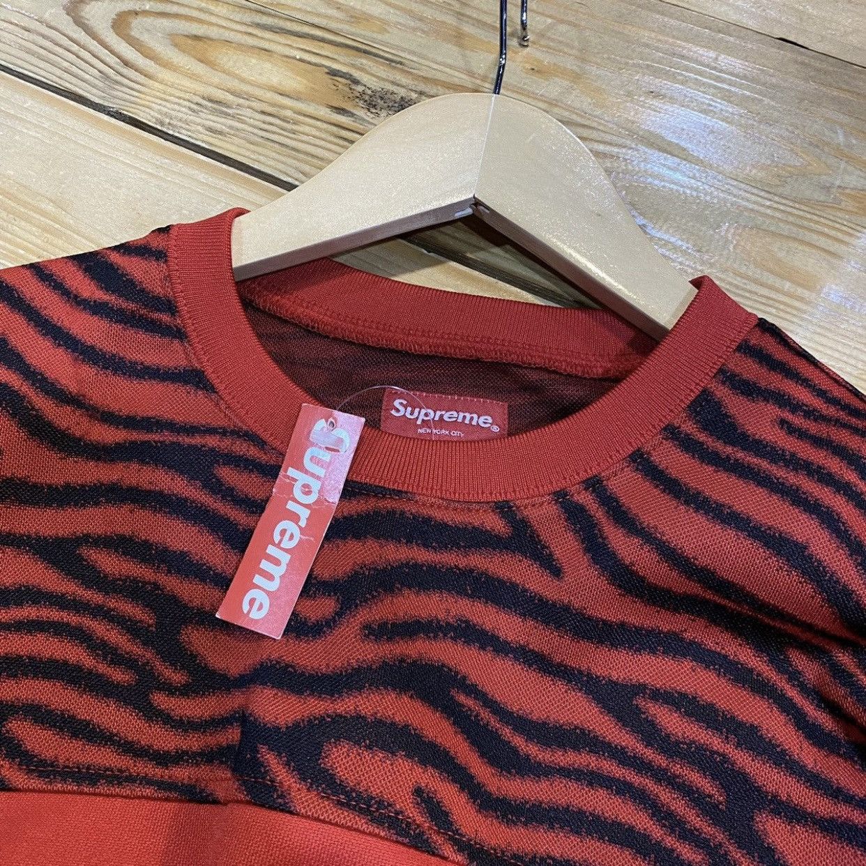Supreme Supreme Zebra L/S Top Red Fall/Winter 2019 New Size US M / EU 48-50 / 2 - 7 Thumbnail