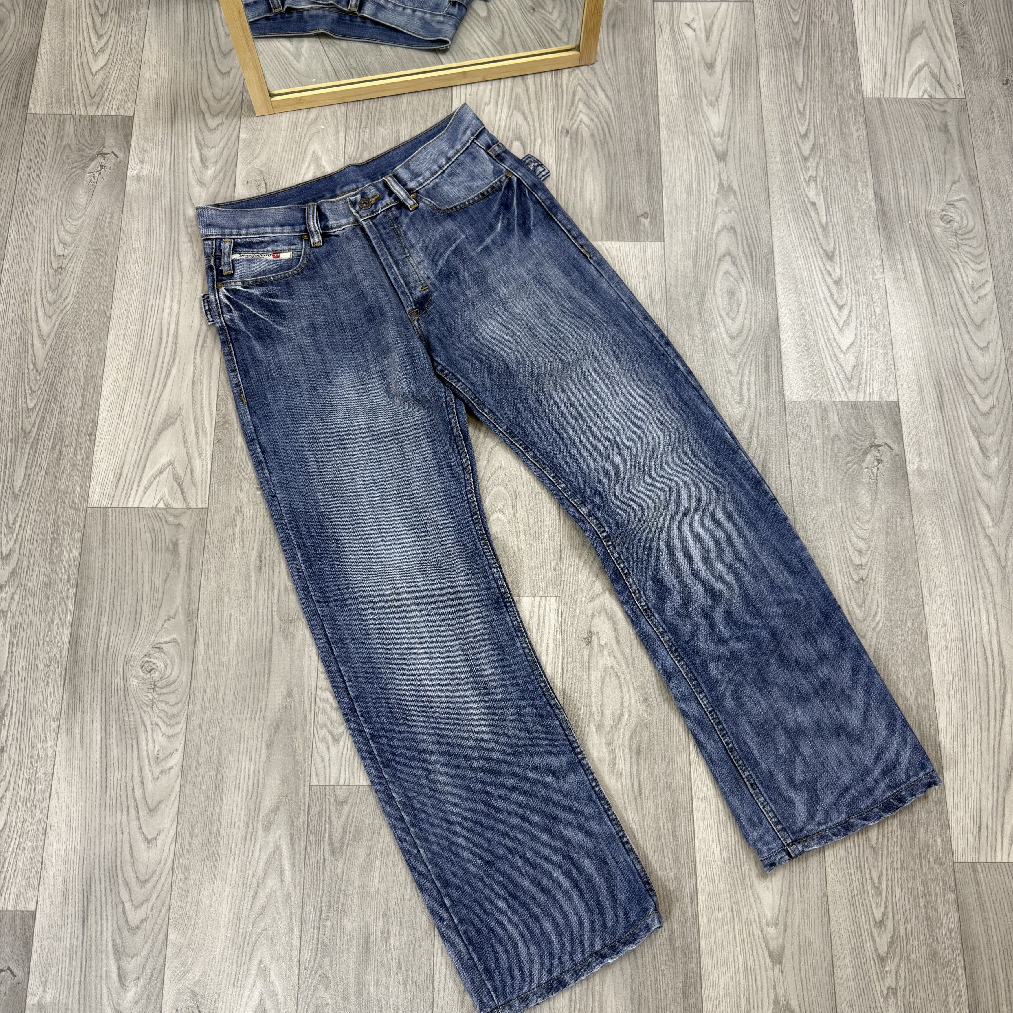 Diesel Vintage Diesel Y2K Rare Blue Denim Straight Jeans 32 Size US 32 / EU 48 - 4 Thumbnail