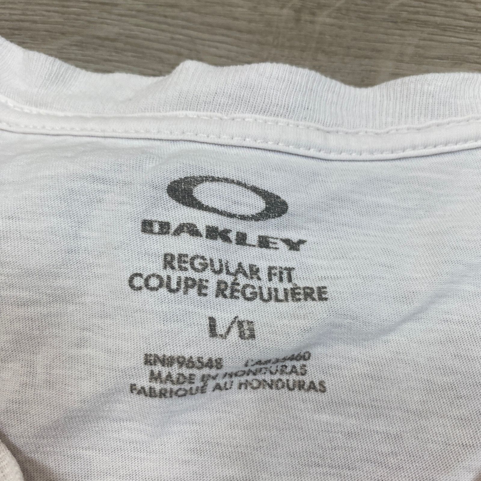 Oakley Oakley Est. 75 Regular Fit Faded Tee Shirt Large Skater Surf Size US L / EU 52-54 / 3 - 6 Thumbnail