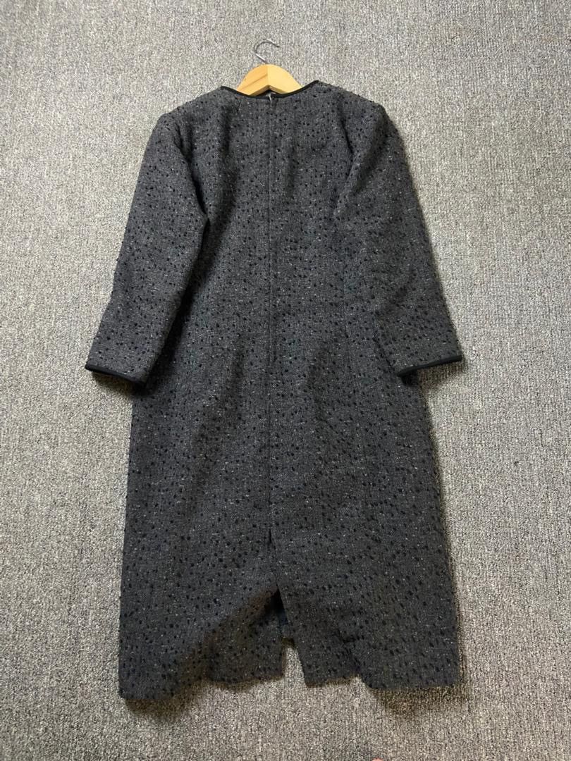 Japanese Brand Valentino Garavani Wool Tweed Blend Dress (182) Size XS / US 0-2 / IT 36-38 - 2 Thumbnail