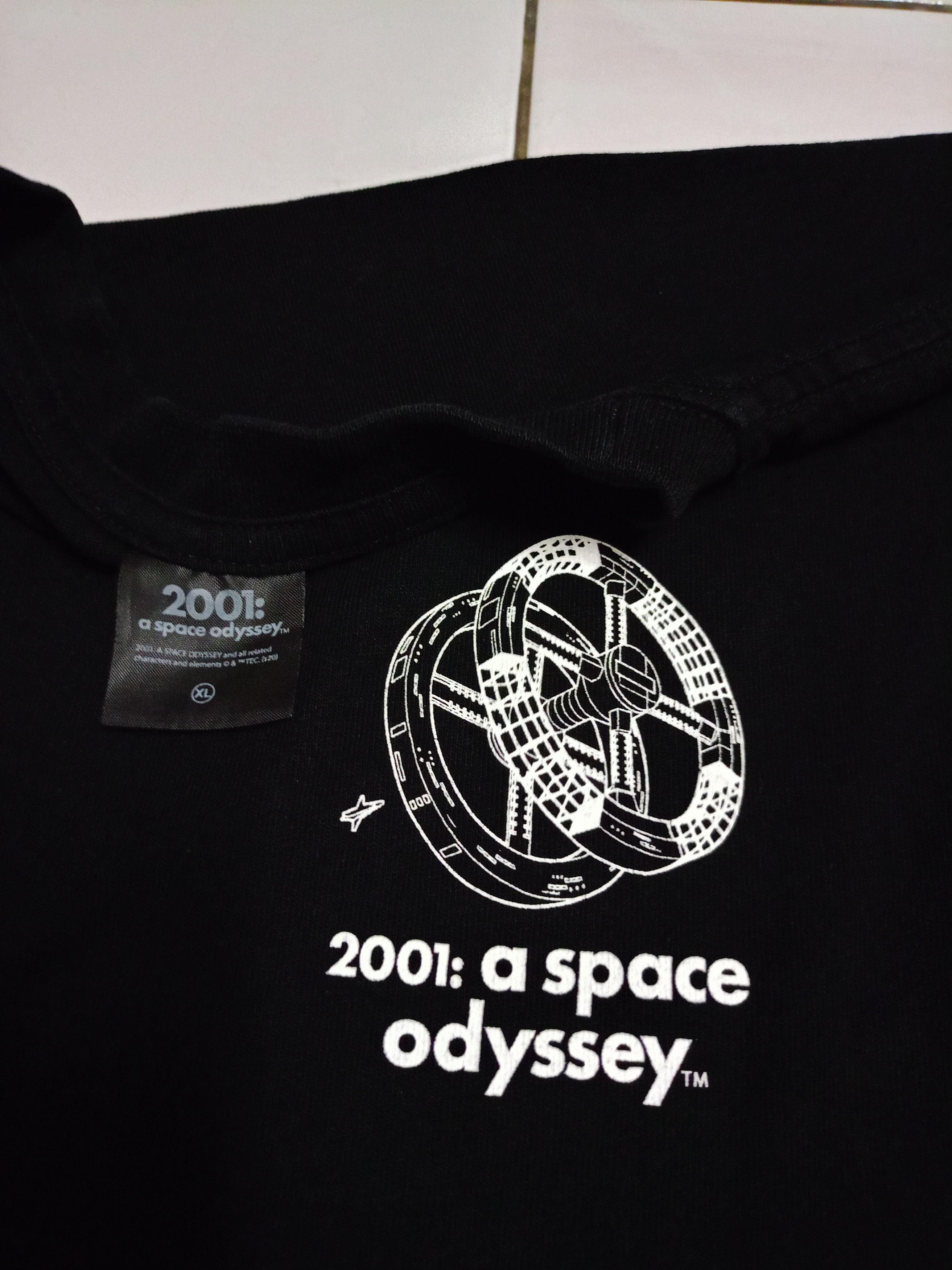 Other 2001 A space Odyssey movie shirt Size US XL / EU 56 / 4 - 2 Thumbnail