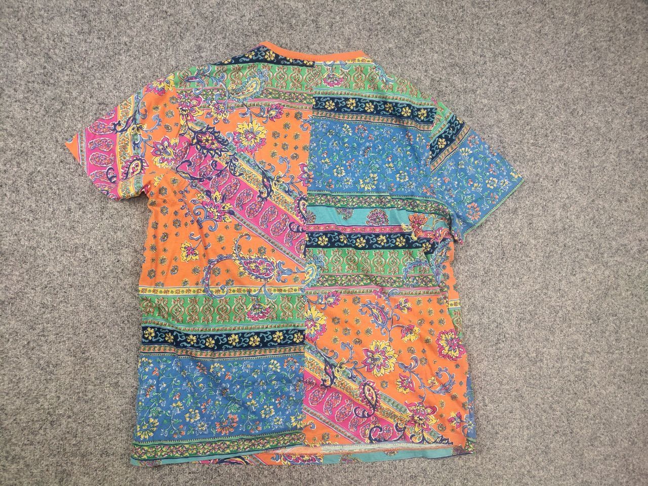 Polo Ralph Lauren Polo Ralph Lauren Patchwork-Print bright T-Shirt Tee Vintage Size US XL / EU 56 / 4 - 9 Thumbnail
