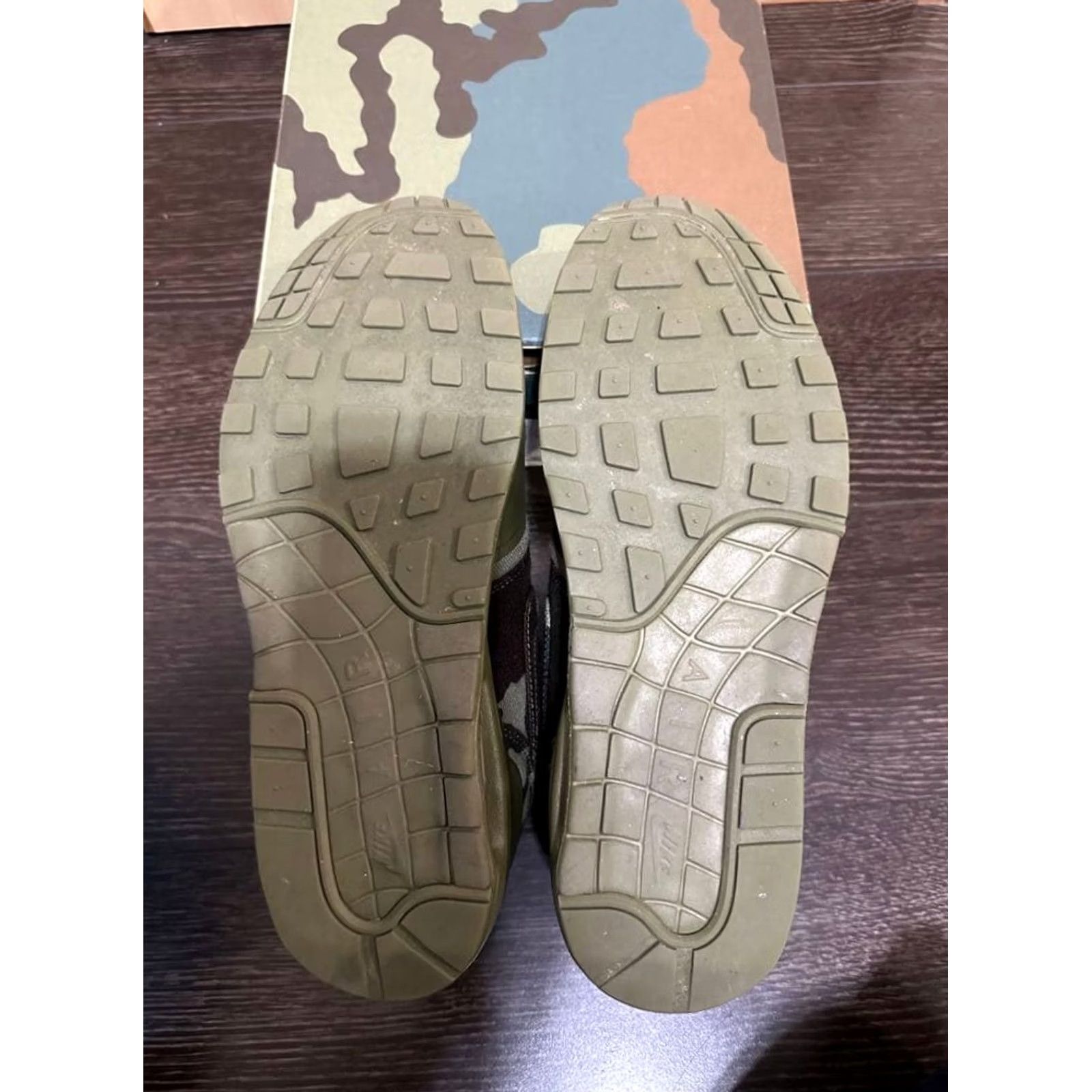 Nike Item Specifications: Brand: Nike Size US 10 / EU 43 - 6 Thumbnail