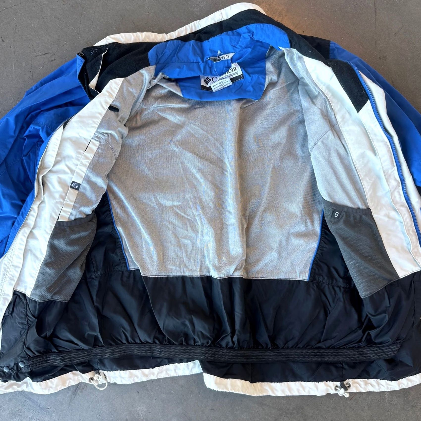 Vintage VINTAGE Columbia Interchange Blue Windbreaker Jacket Men M Size US M / EU 48-50 / 2 - 3 Thumbnail
