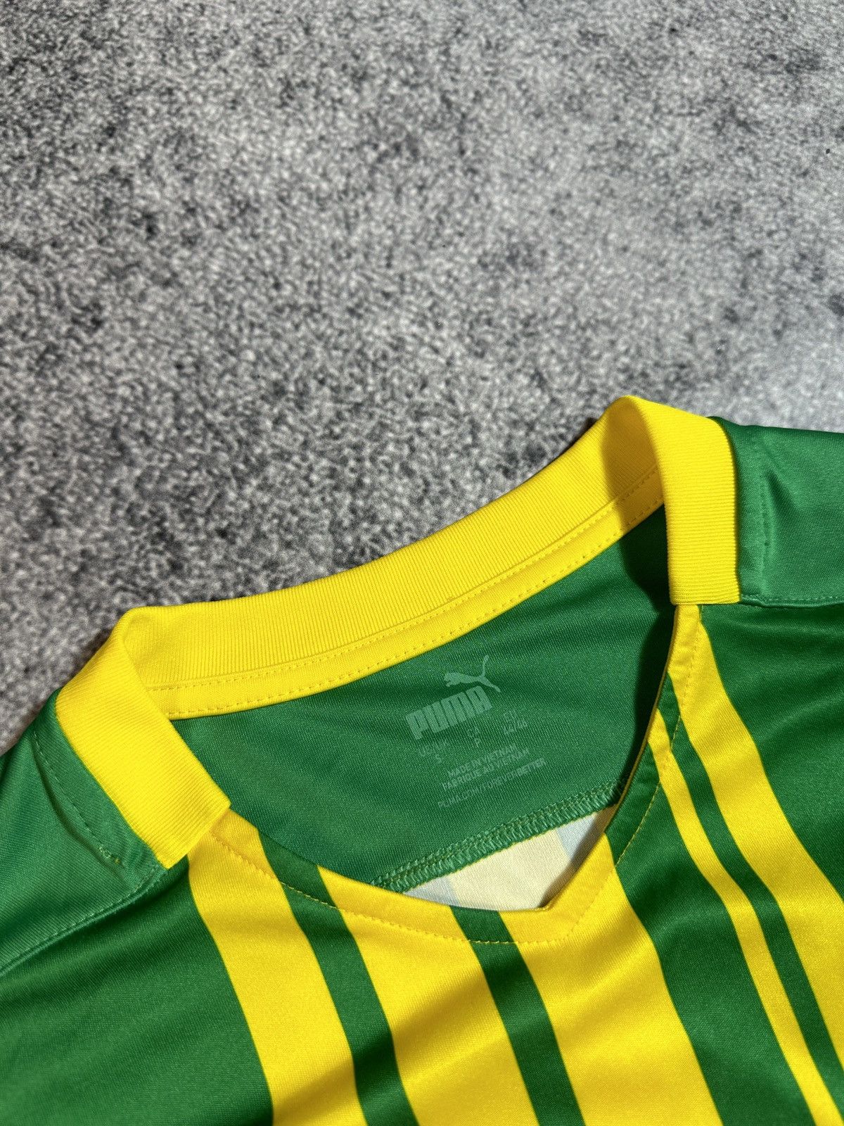 Puma Puma West Bromwich Albion 18 Soccer Jersey Streetwear Rare S Size US S / EU 44-46 / 1 - 3 Thumbnail