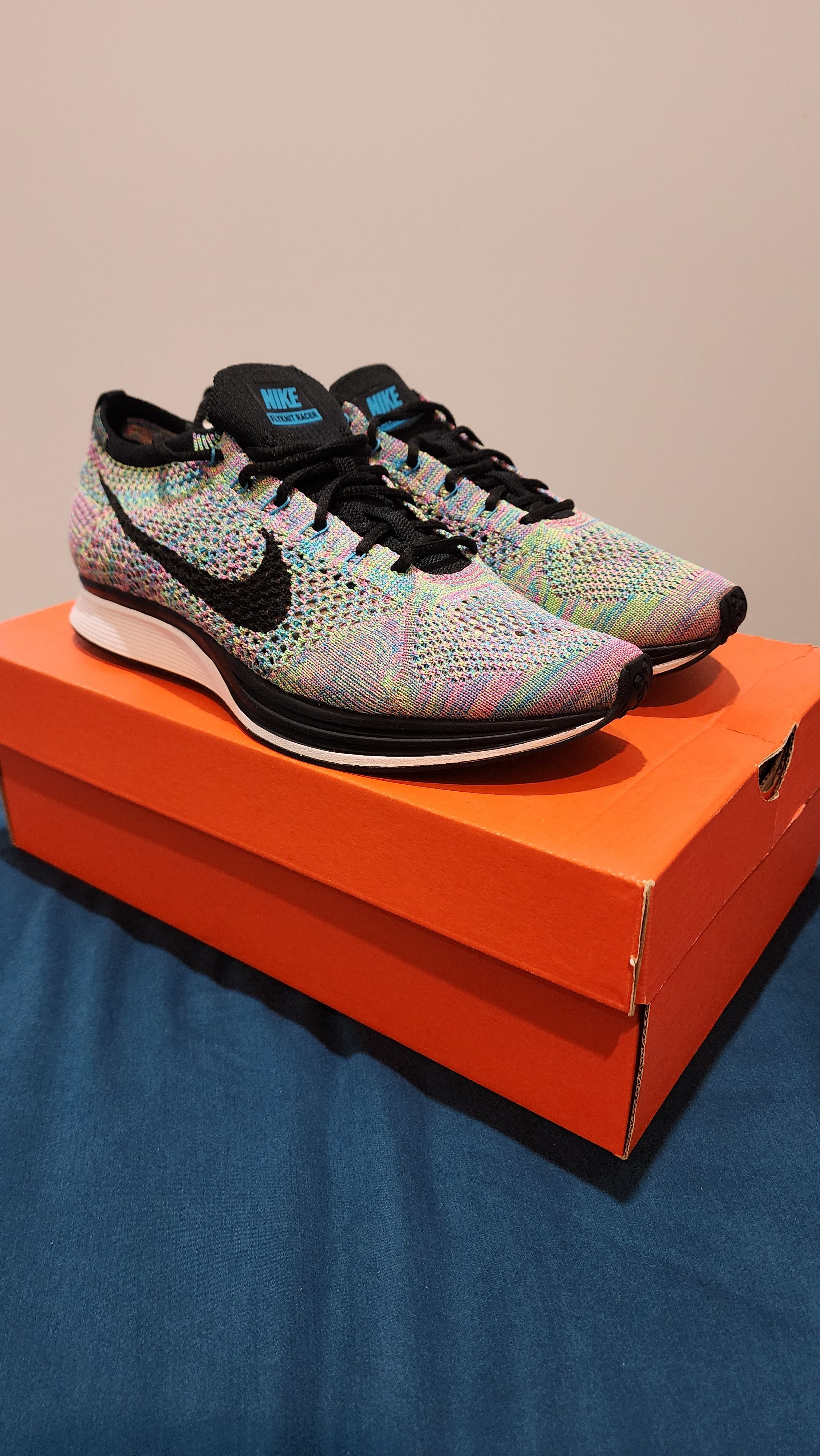 Nike Nike flyknit racer Size US 8.5 / EU 41-42 - 1 Thumbnail