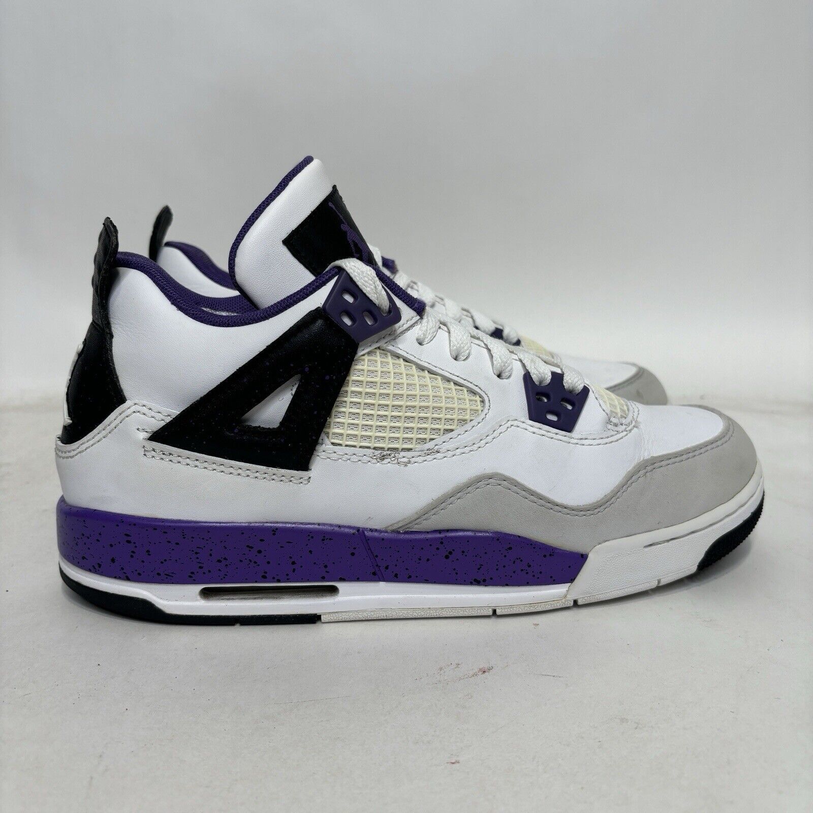 Jordan Brand Nike Air Jordan 4 Retro GS “Ultraviolet” 2024 Size US 8.5 / IT 38.5 - 4 Thumbnail