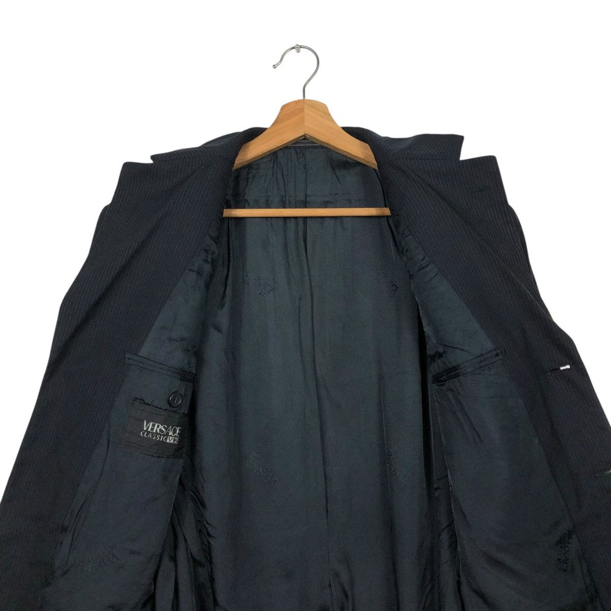 Versace 🔥VINTAGE VERSACE CLASSIC V2 DOUBLE BREAST COATS JACKET Size US M / EU 48-50 / 2 - 16 Thumbnail