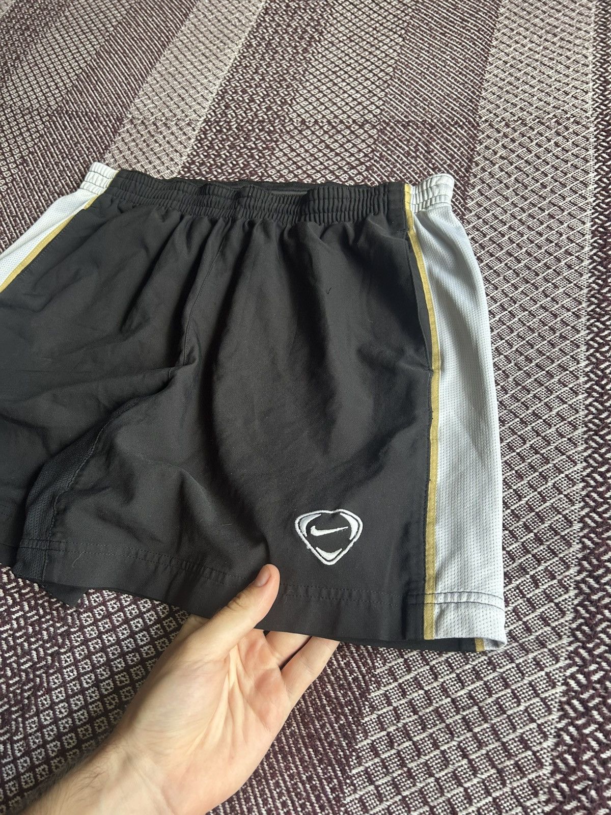 Nike Vintage Nike Sportswear Shorts Streetwear Size L Unisex Size US 36 / EU 52 - 3 Thumbnail