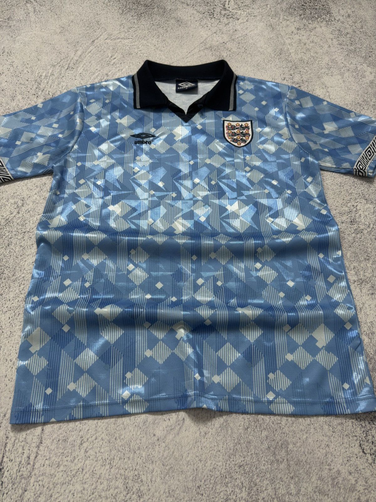 Umbro UMBRO ENGLAND 1990-1992 THIRD FOOTBALL SHIRT SOCCER JERSEY Size US M / EU 48-50 / 2 - 3 Thumbnail