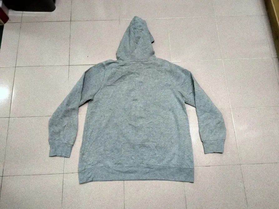 Vintage Mickey Mouse Grey Hoodie Size US L / EU 52-54 / 3 - 13 Thumbnail