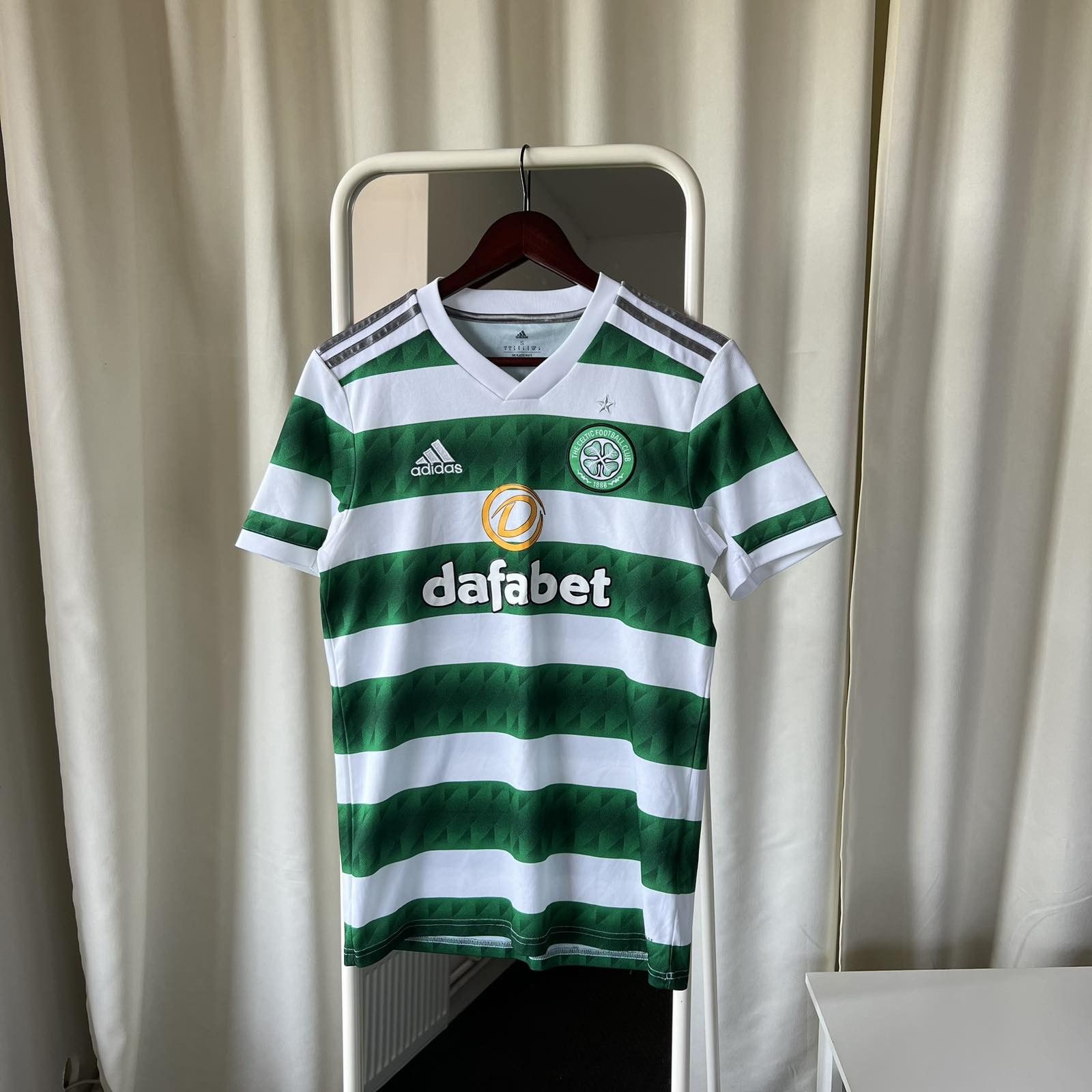 Adidas 2022 2023 Celtic Scotland Adidas Home Kit Soccer Jersey Tee Size US S / EU 44-46 / 1 - 1 Thumbnail