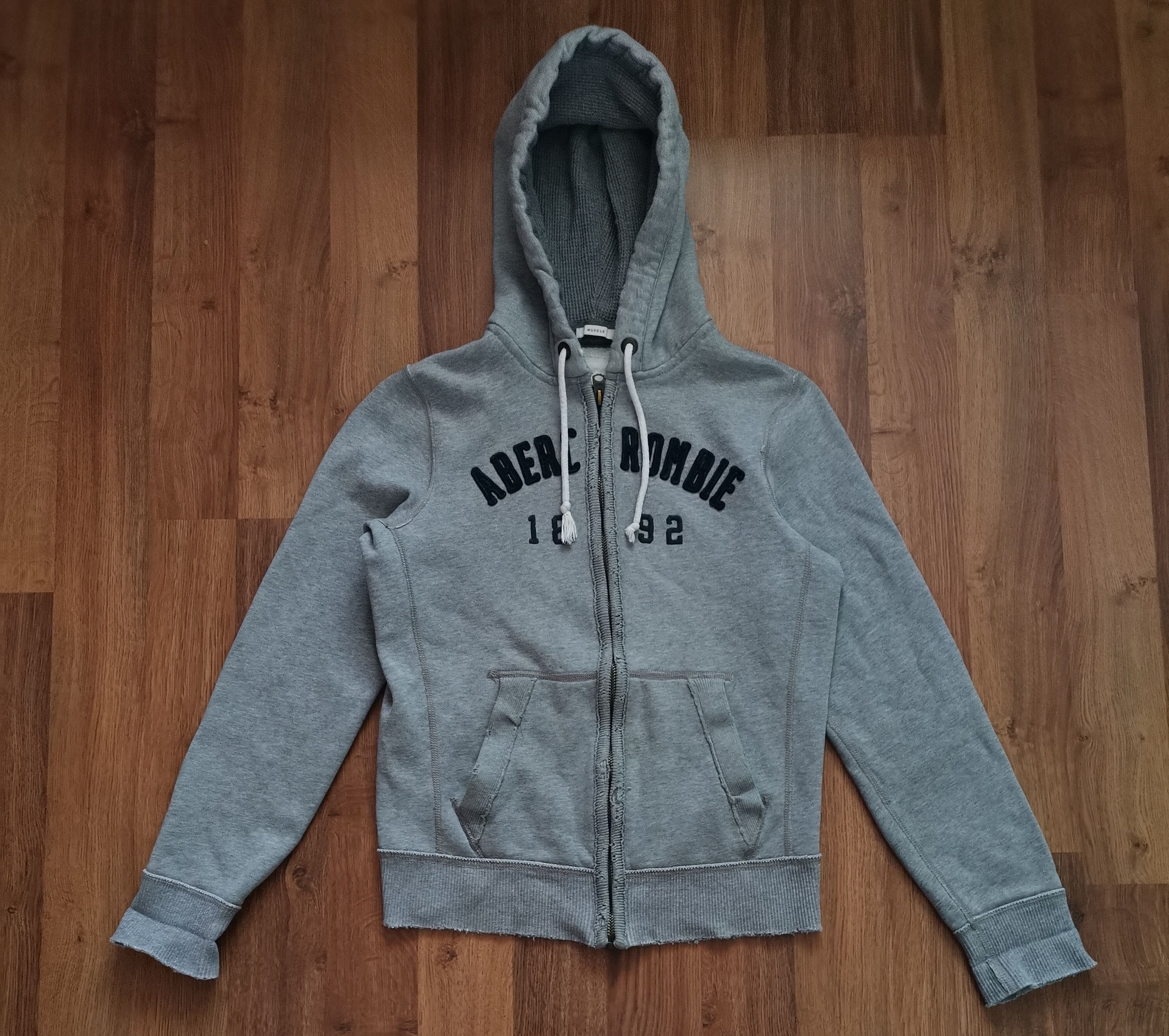 Abercrombie & Fitch Abercrombie & Fitch Distressed Zip Up Hoodie Size US S / EU 44-46 / 1 - 1 Thumbnail