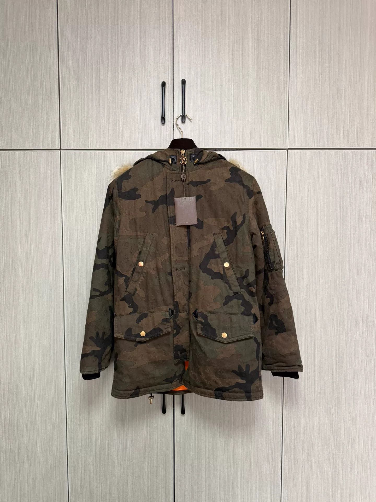 Louis Vuitton Louis Vuitton Collab Denim Orange Heavy Coat s Men Size US S / EU 44-46 / 1 - 1 Thumbnail