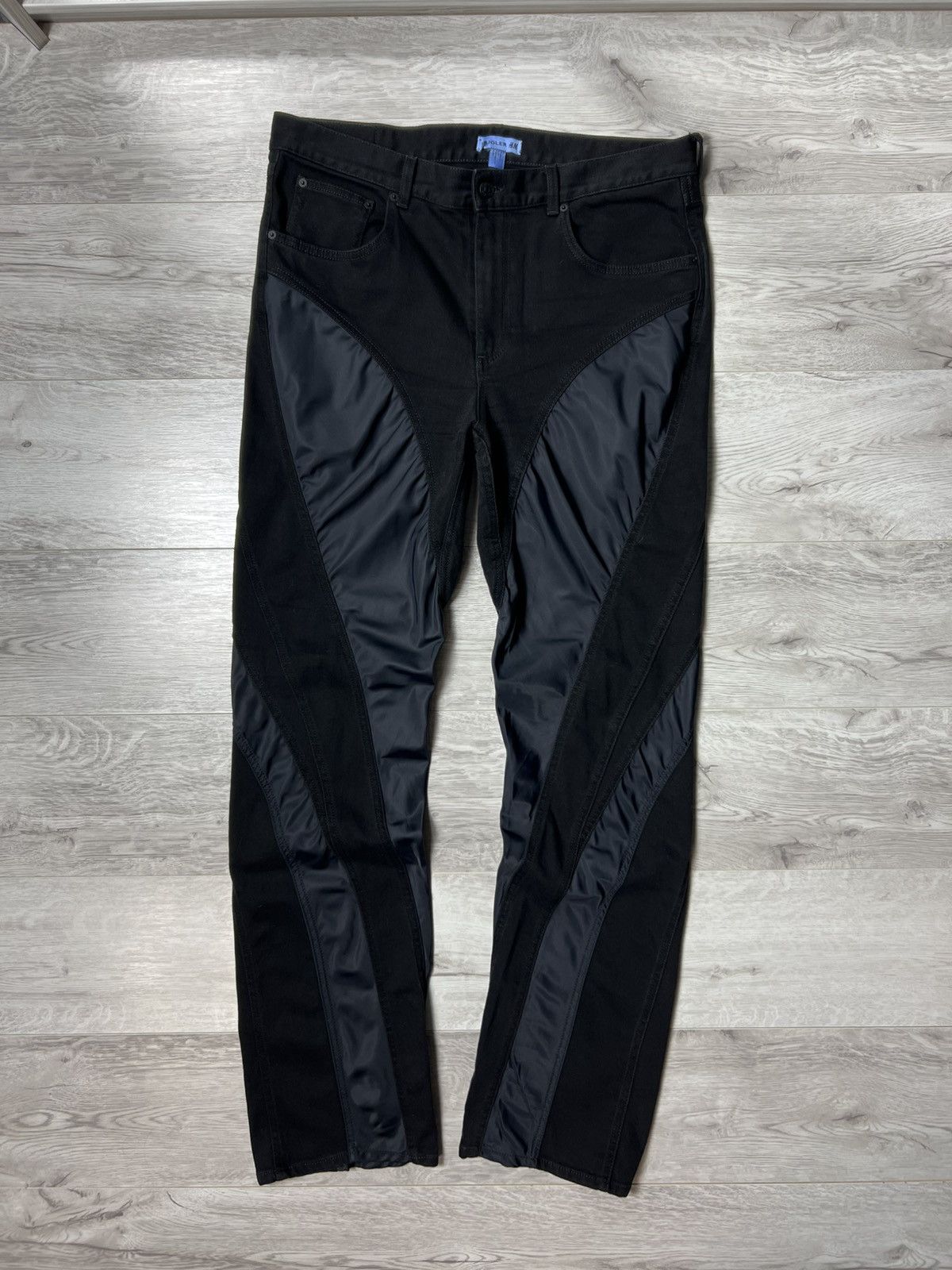 Mugler Thierry Mugler x H&M Spiral Panel Jeans Black Denim Pants HM Size US 36 / EU 52 - 2 Thumbnail