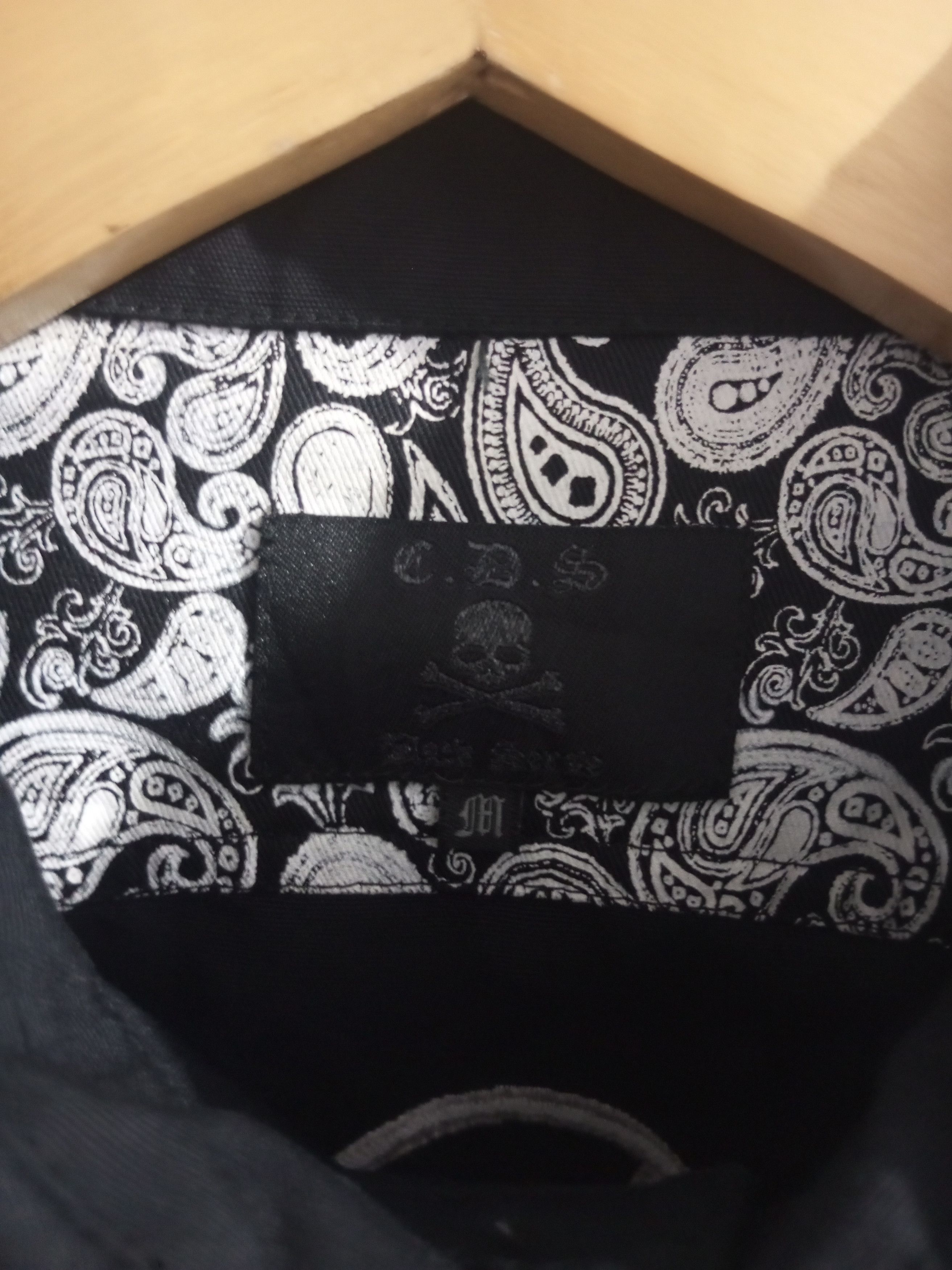 Japanese Brand cds black sense Paisley embroidery skull cross poem shirt Size US M / EU 48-50 / 2 - 17 Thumbnail