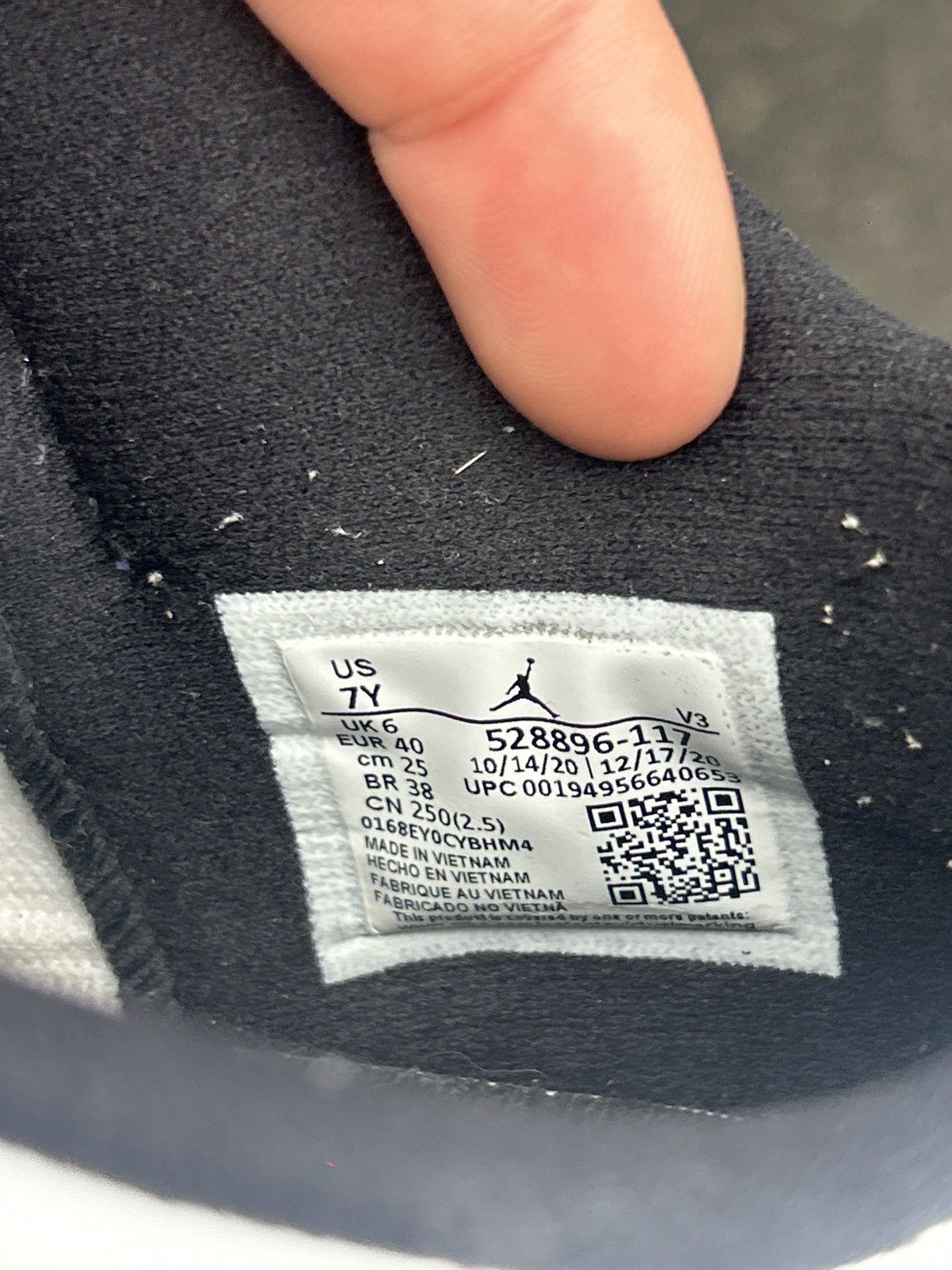 Jordan Brand Legend blue low Size US 7 / EU 40 - 6 Thumbnail