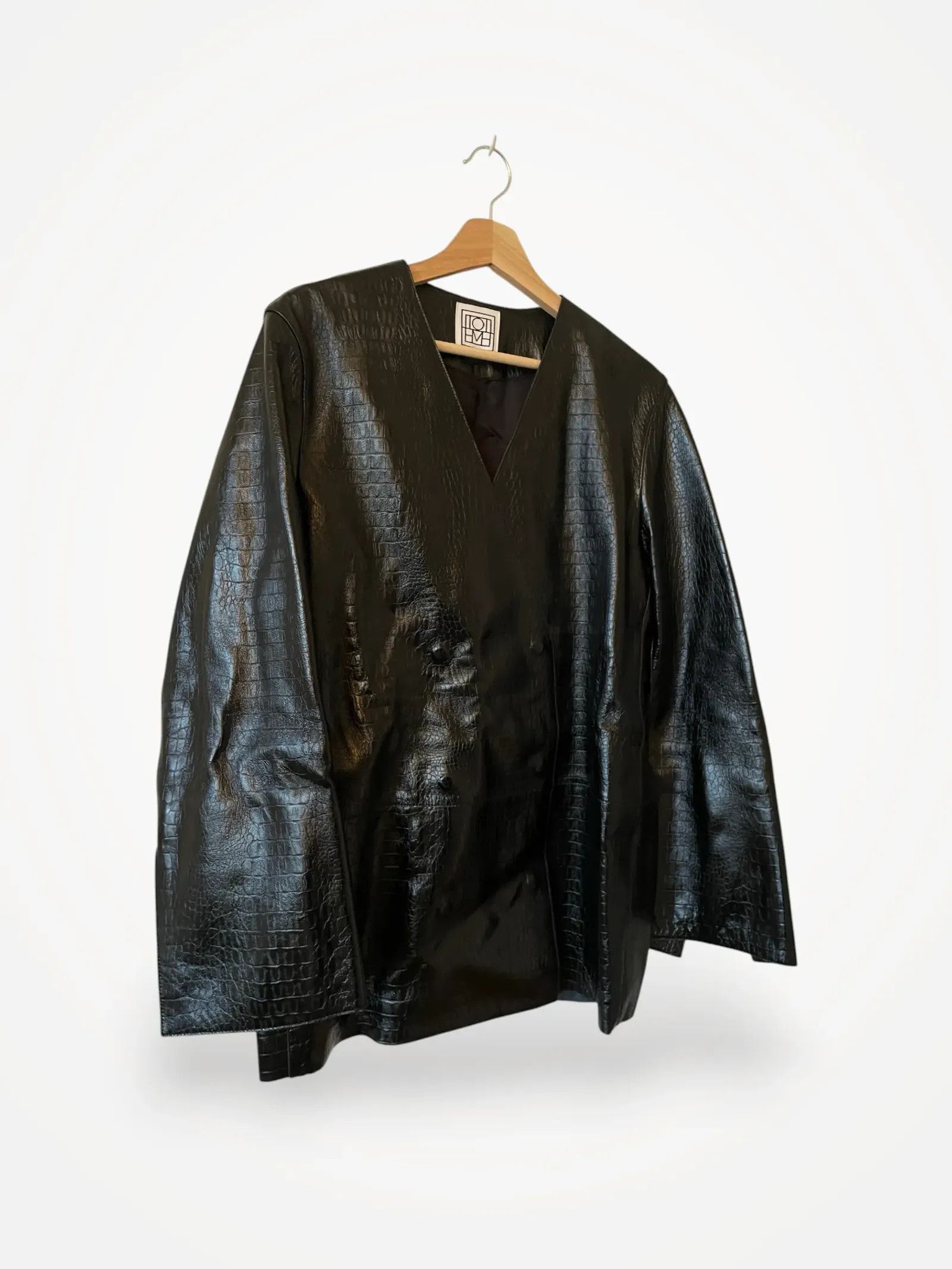 Toteme Toteme V-Neck Crocodile-Effect Leather Blazer Blazer Size XS / US 0-2 / IT 36-38 - 1 Thumbnail