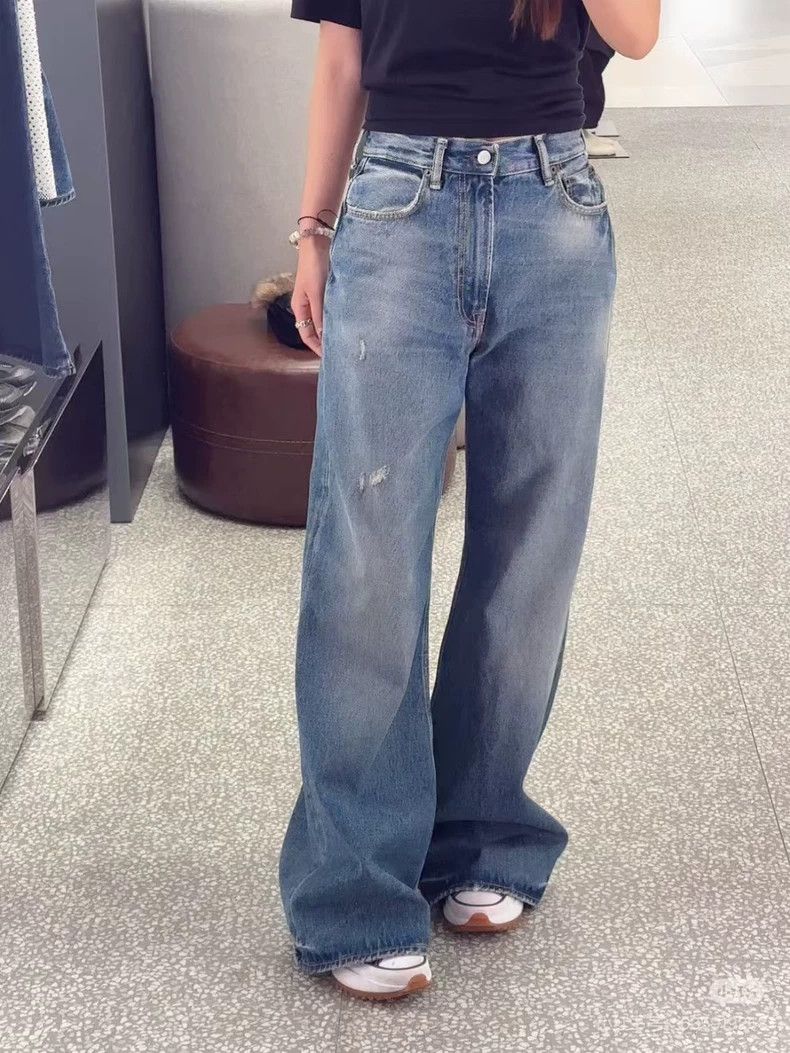 Acne Studios acne studios Vintage faded high-waisted wide-leg jeans 2503 Size US 26 / EU 42 - 2 Thumbnail