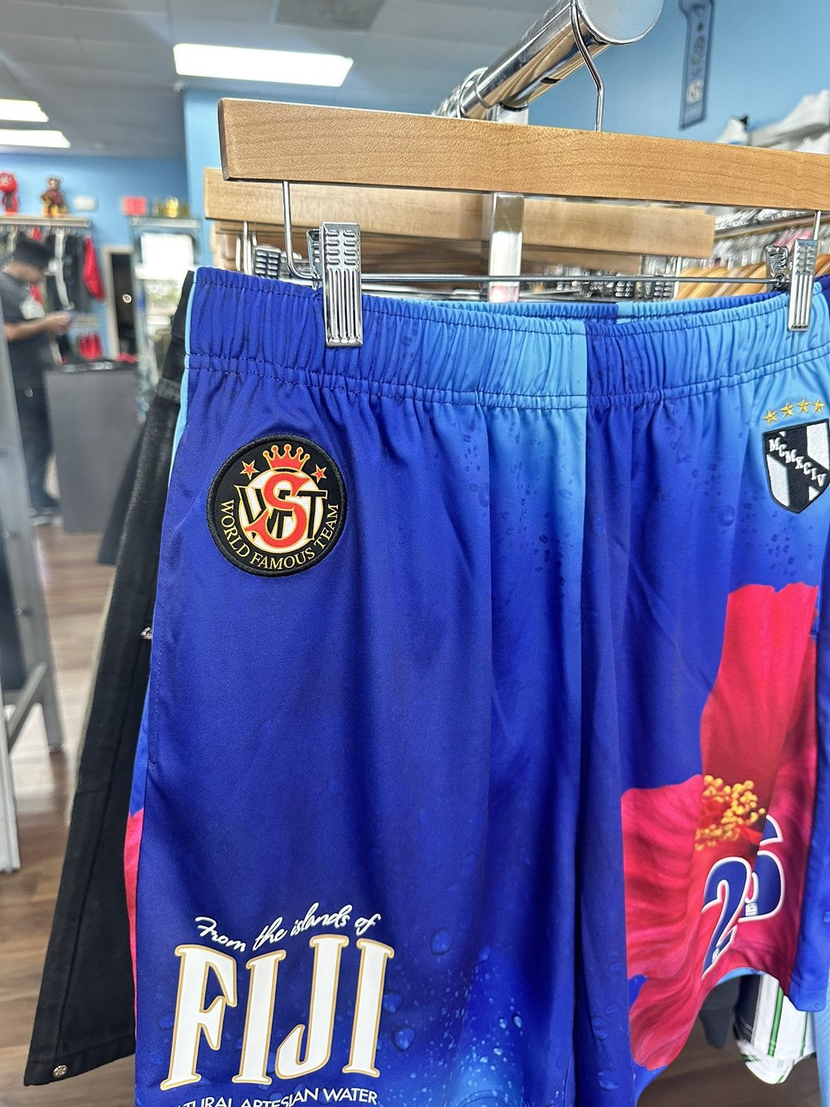 Supreme Supreme Fiji Soccer Shorts Size US 31 - 2 Thumbnail