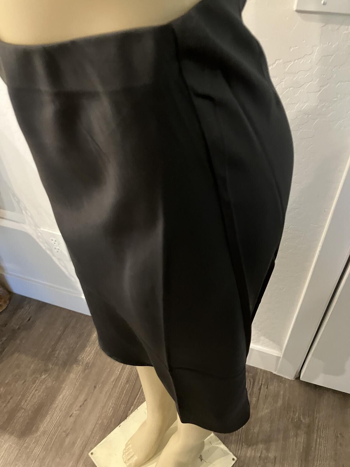 Other NWT Classic Black Midi Skirt Size 28" / US 6 / IT 42 - 7 Thumbnail