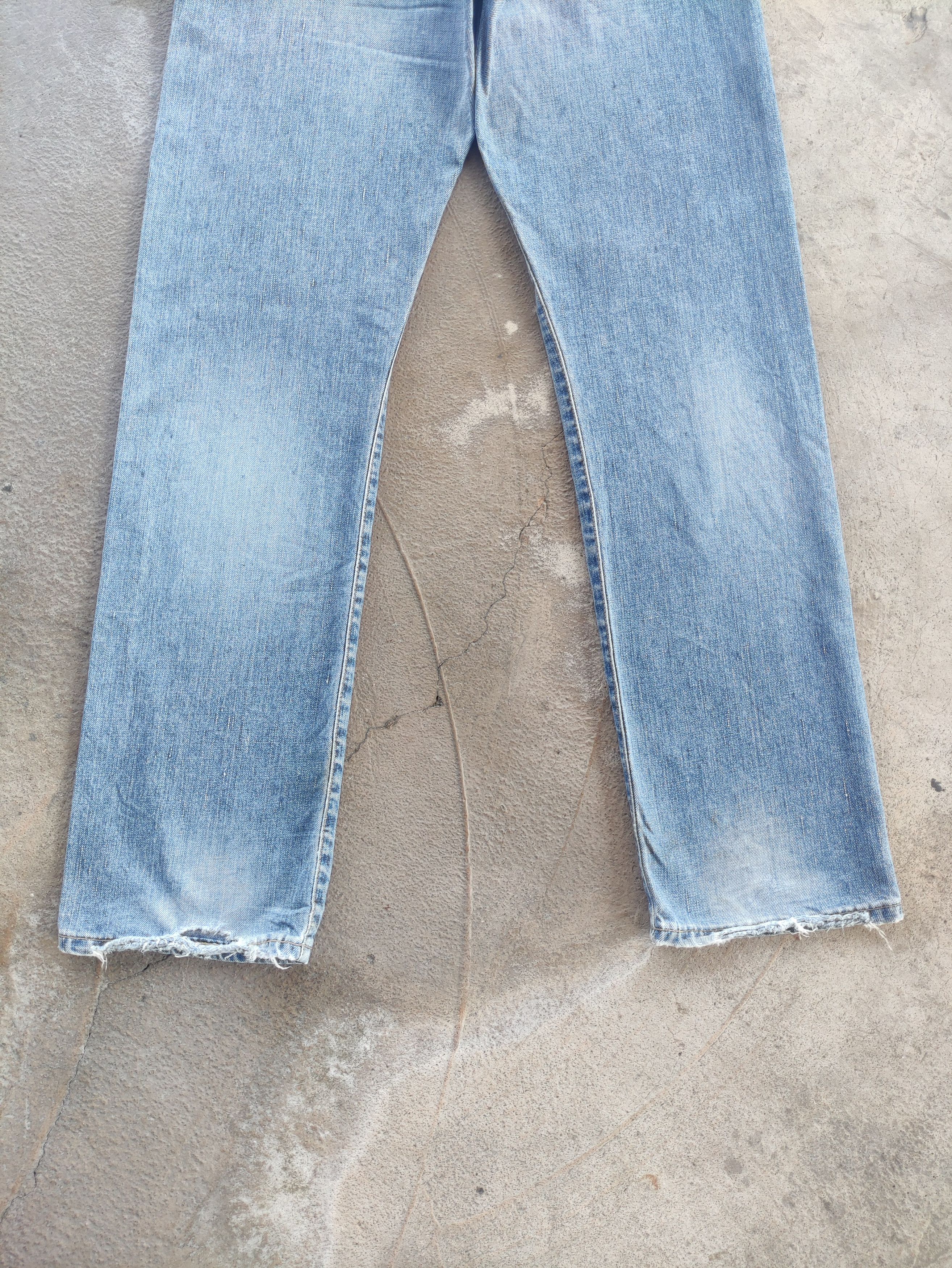 Edwin Vintage Edwin 503 Japan Distressed Faded Denim Jean Size US 34 / EU 50 - 12 Thumbnail