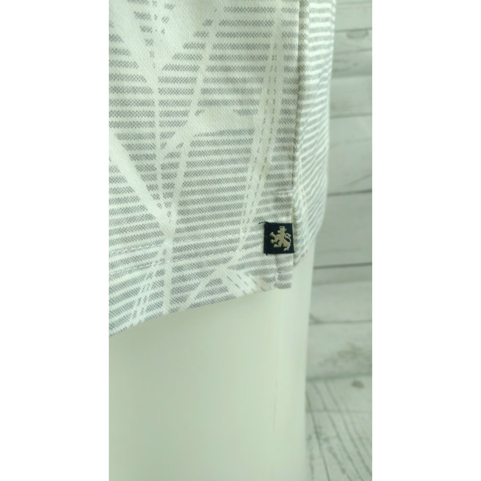 Nat Nast Nat Nast Mens Medium Polo Shirt Short Sleeve White Striped with Leaf Pattern Size US M / EU 48-50 / 2 - 3 Thumbnail