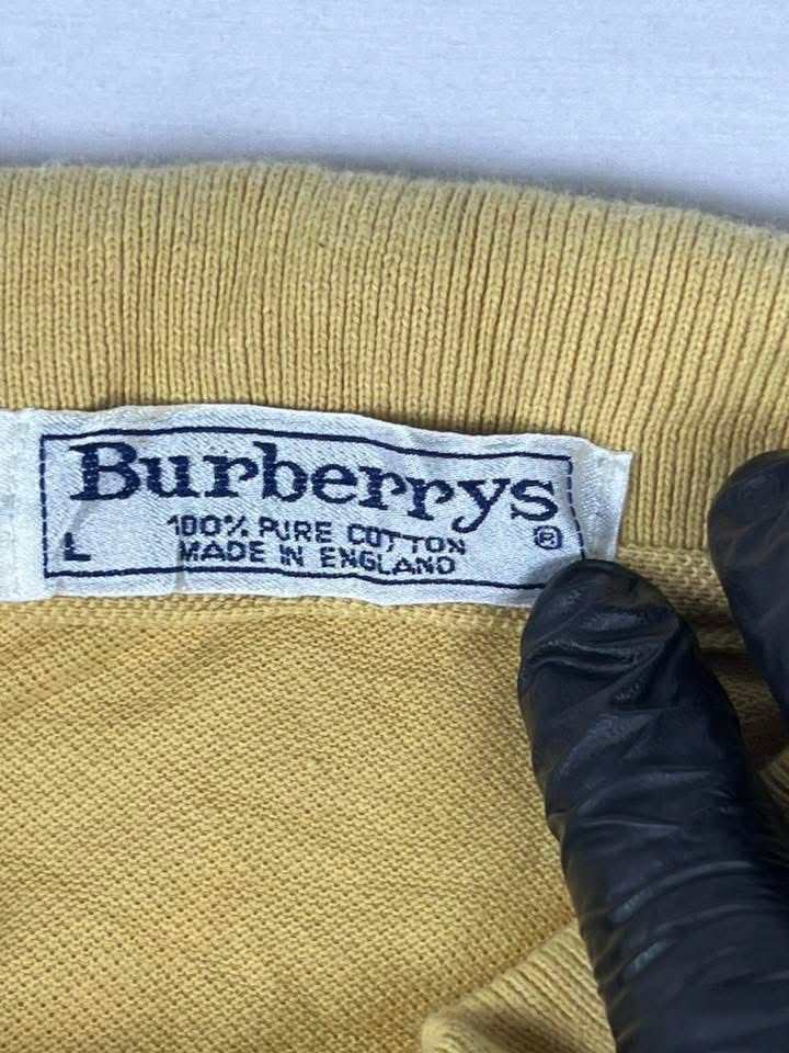 Burberry Vintage Burberrys Beige Classic Polos Size US M / EU 48-50 / 2 - 4 Thumbnail