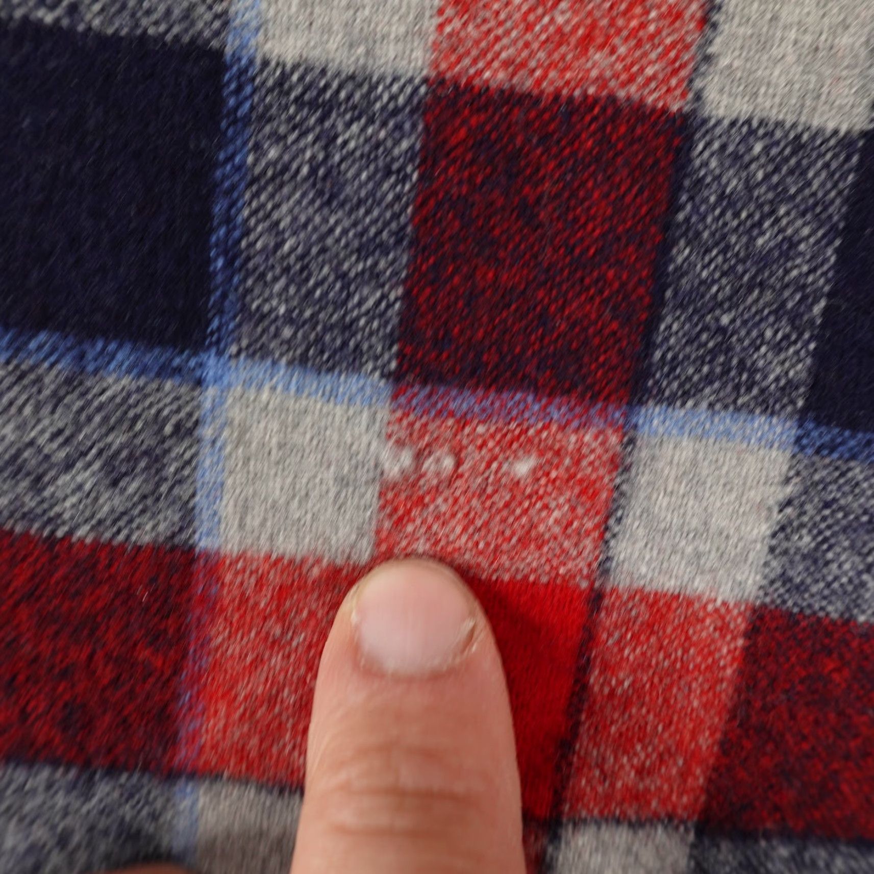 Pendleton VINTAGE Pendleton Shirt Mens Medium Plaid Wool Flannel Button-Up 70s 80s Casual Workwear Mens Size US M / EU 48-50 / 2 - 6 Thumbnail