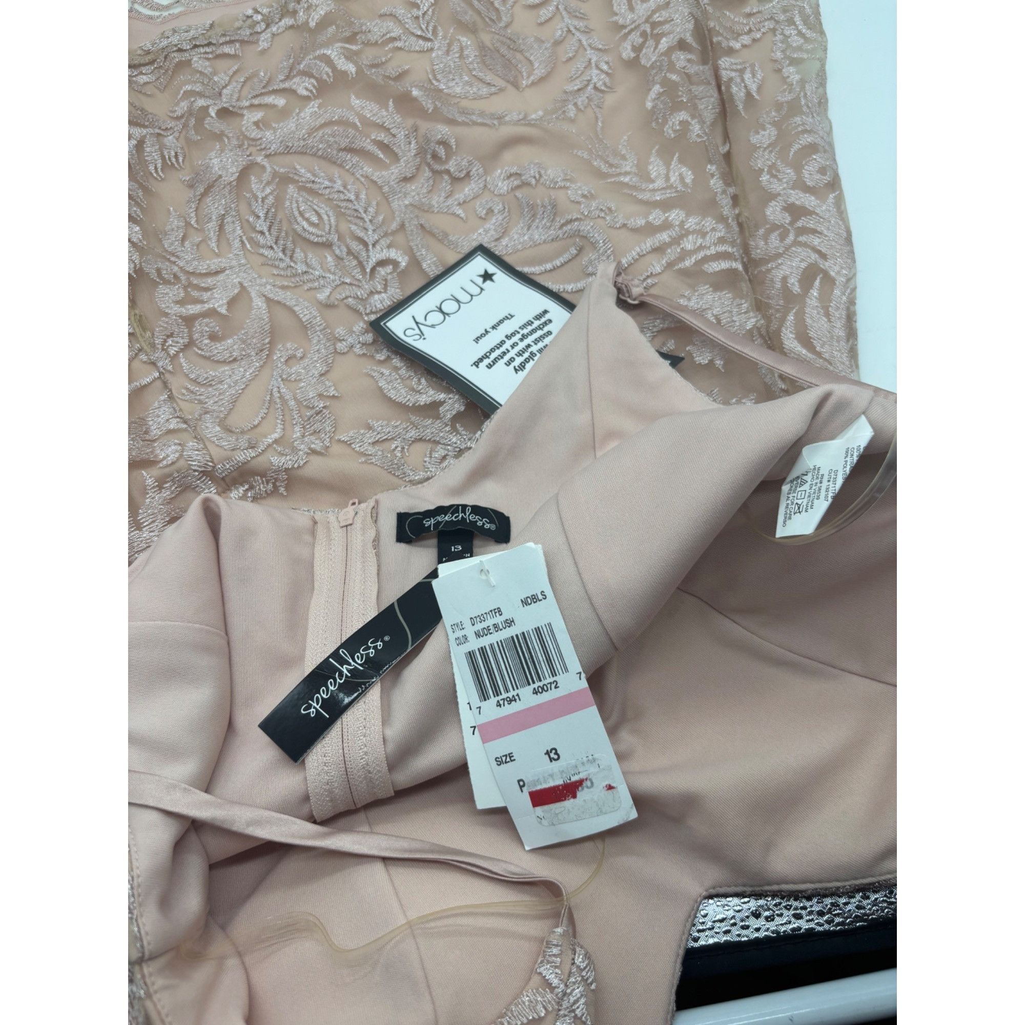 Other Speechless Juniors' Shimmer Embroidered Fit & Flare Dress Nu Size ONE SIZE - 8 Thumbnail