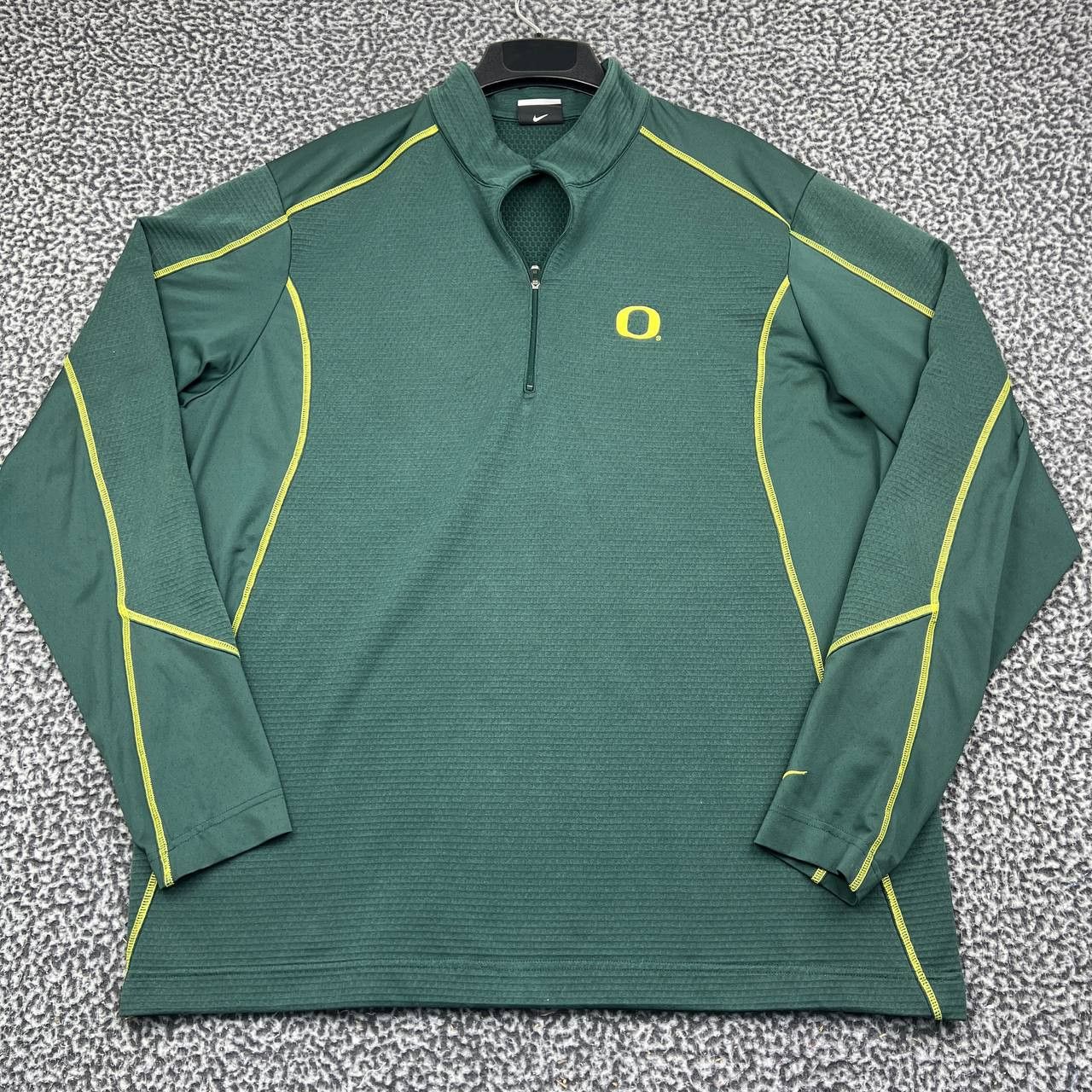 Nike Nike Golf Oregon Ducks XL NikeFit Therma 1/4 Zip Pullover Size US XL / EU 56 / 4 - 1 Thumbnail