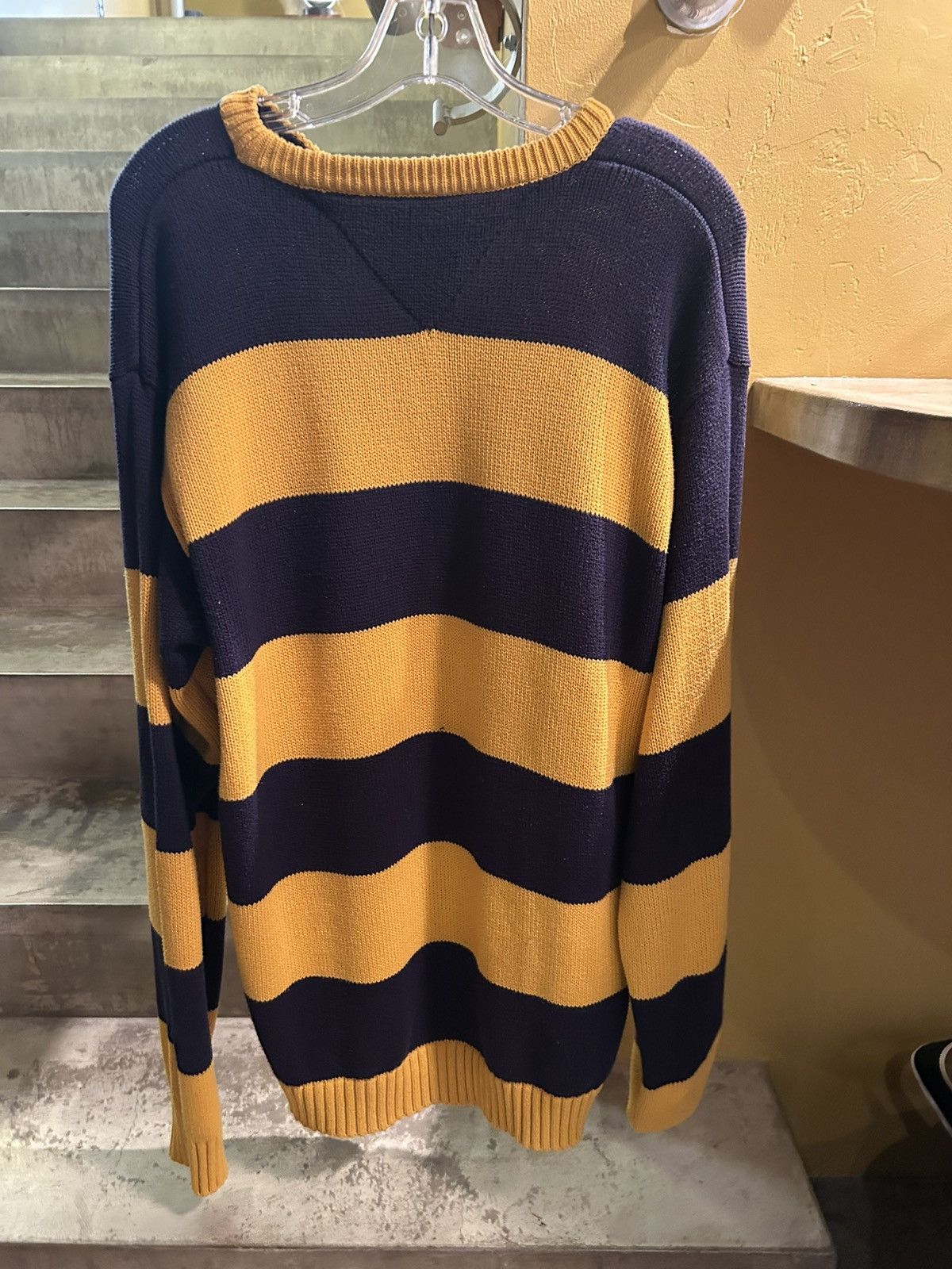Tommy Hilfiger Tommy Hilfiger Yellow and Navy knit sweater Size US XL / EU 56 / 4 - 2 Thumbnail