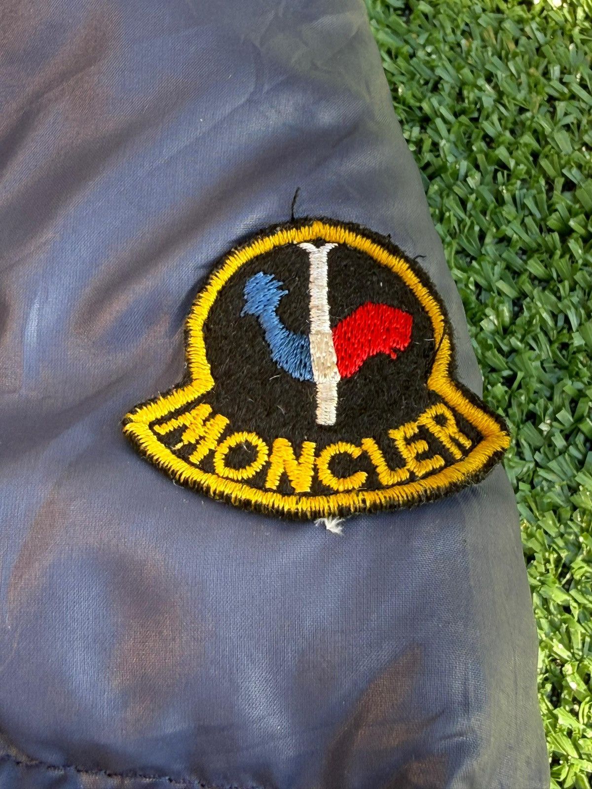 Moncler Vintage 1980s Moncler x Asics Puffer Reversible Jacket Size US M / EU 48-50 / 2 - 3 Thumbnail