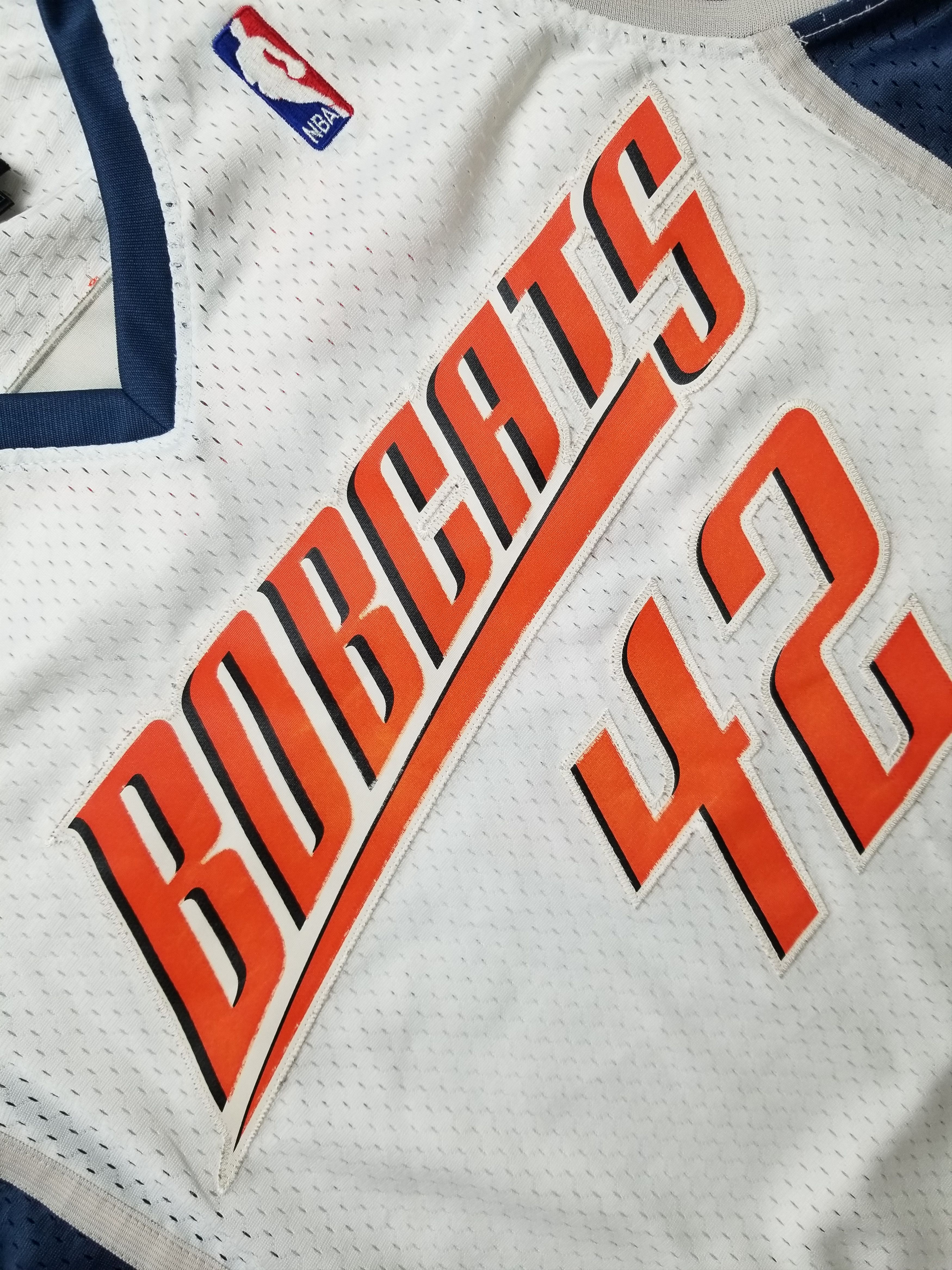 Adidas VTG Adidas Charlotte Bobcats #42 Sean May NBA Sewn Jersey Size US L / EU 52-54 / 3 - 14 Thumbnail