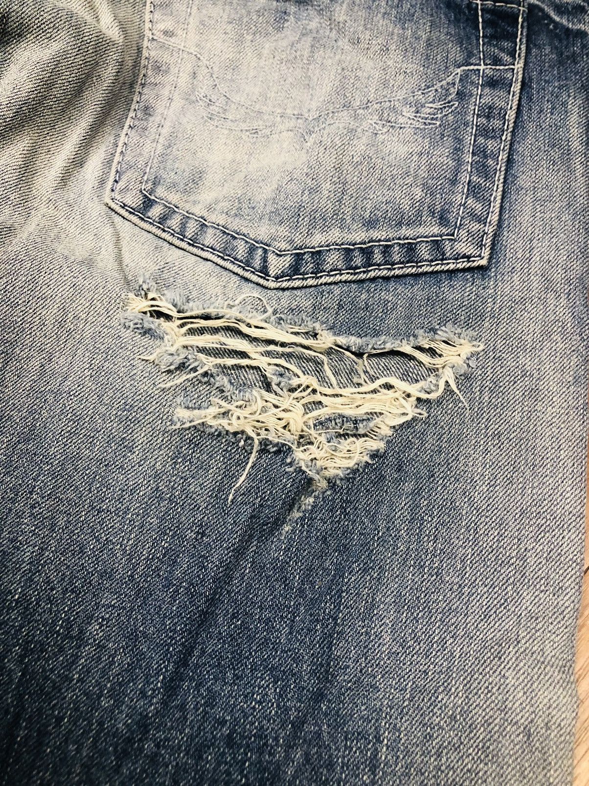 Japanese Brand Rodeo Crowns Distressed Jeans (33) Size 32" / US 10 / IT 46 - 19 Thumbnail