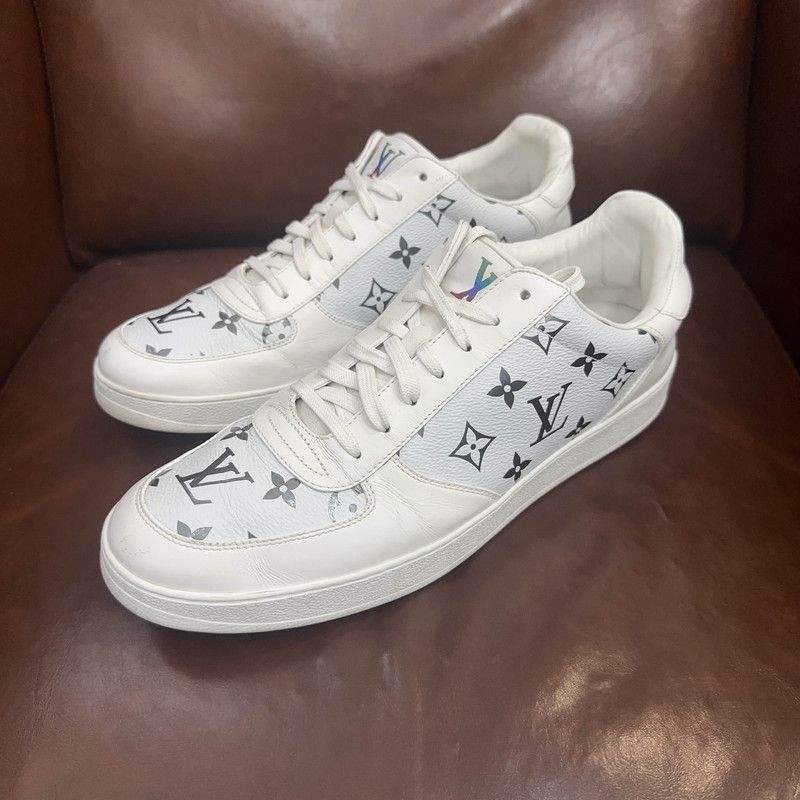 Louis Vuitton Louis Vuitton Rivoli Low-Top Sneakers in White 0079 Size US 9.5 / EU 42-43 - 1 Thumbnail