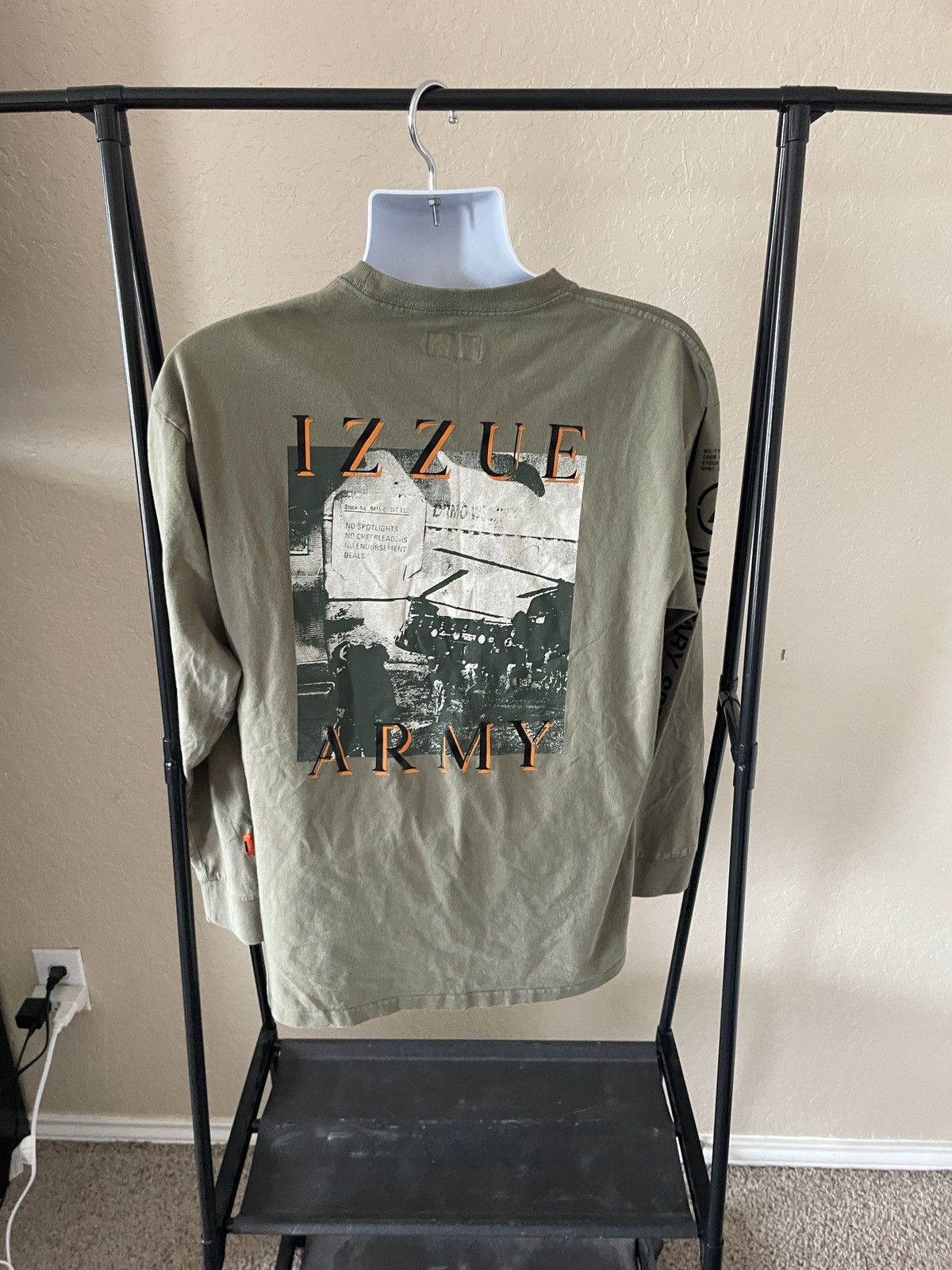 izzue Izzue-Army Military Spec LS tee Size US M / EU 48-50 / 2 - 6 Thumbnail