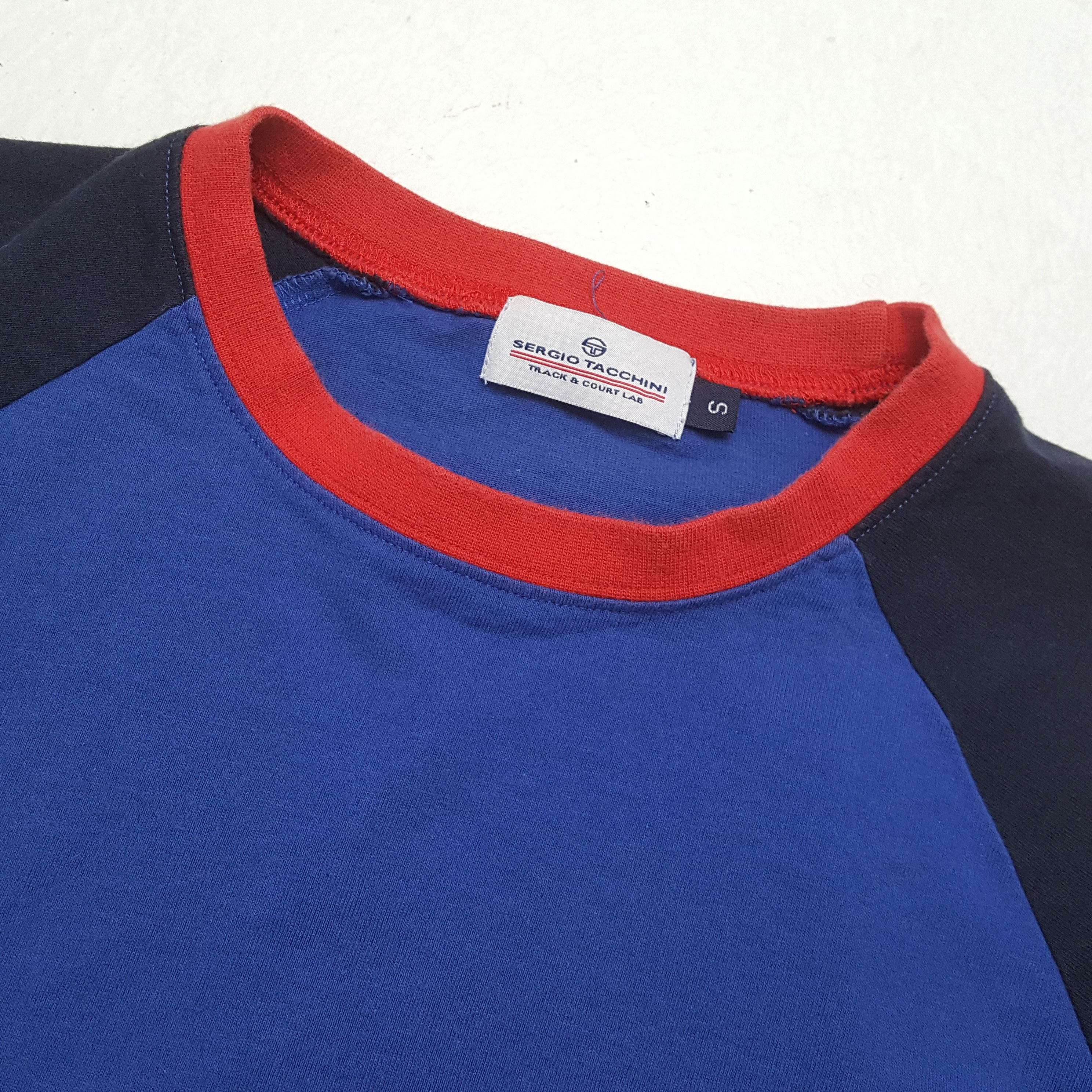 Sergio Tacchini × Vintage Vintage SERGIO TACHINI Sportswear Brand T-Shirt Size US M / EU 48-50 / 2 - 8 Thumbnail