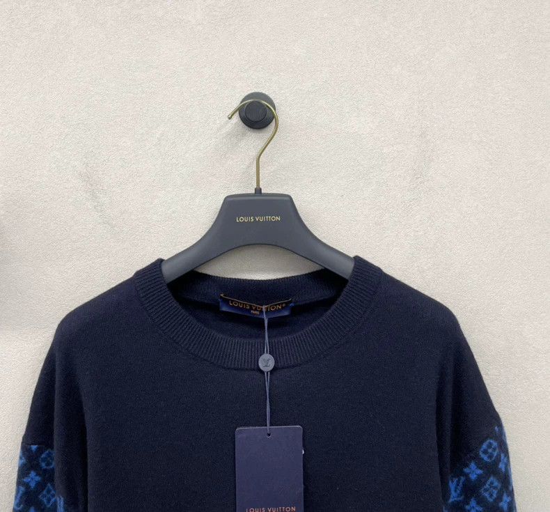 Louis Vuitton Louis Vuitton Navy knit sweater Size US XL / EU 56 / 4 - 4 Thumbnail