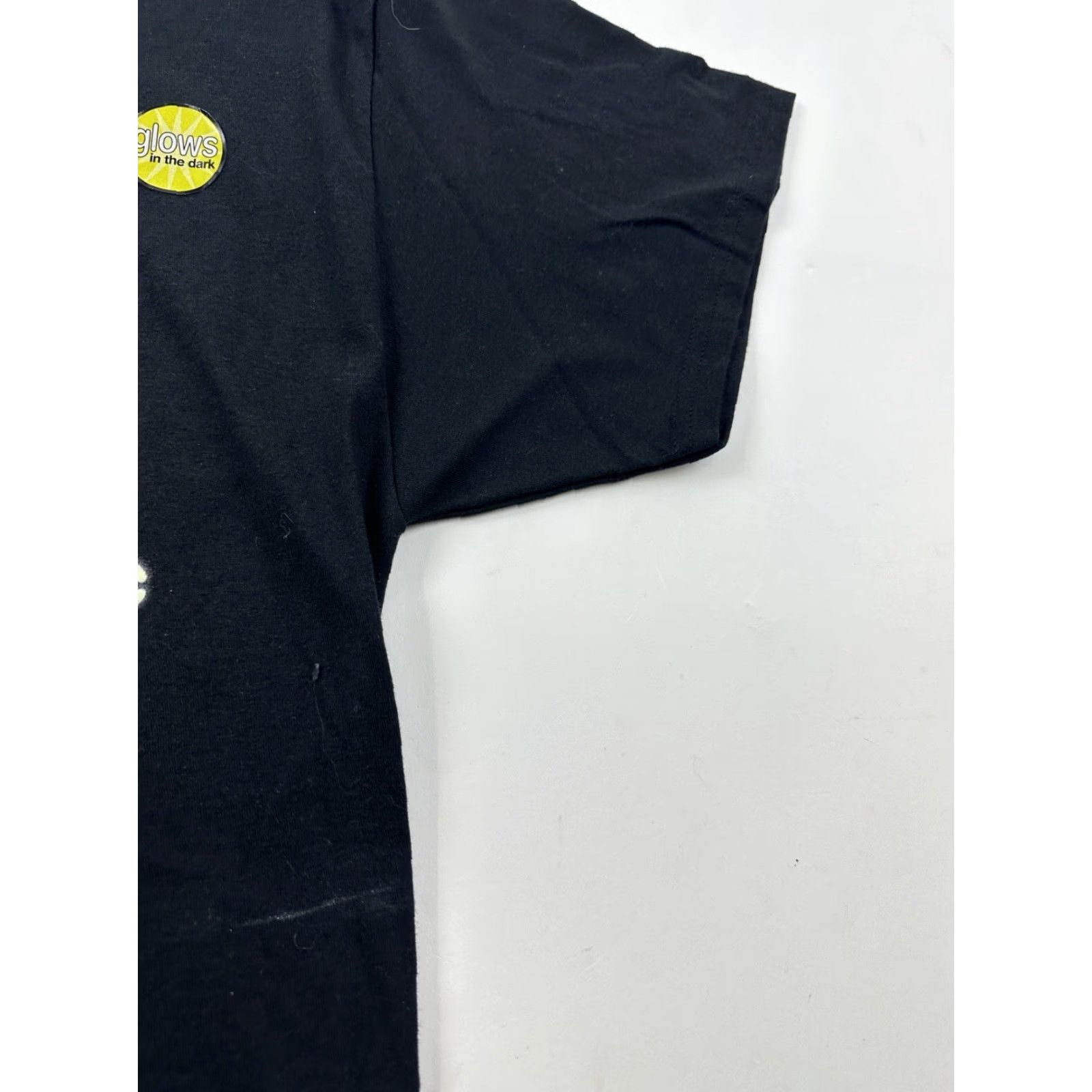 Disney Disney Mickey Mouse Shirt Adult Large Black Glow In The Dark Crew Neck Mens Size US L / EU 52-54 / 3 - 4 Thumbnail