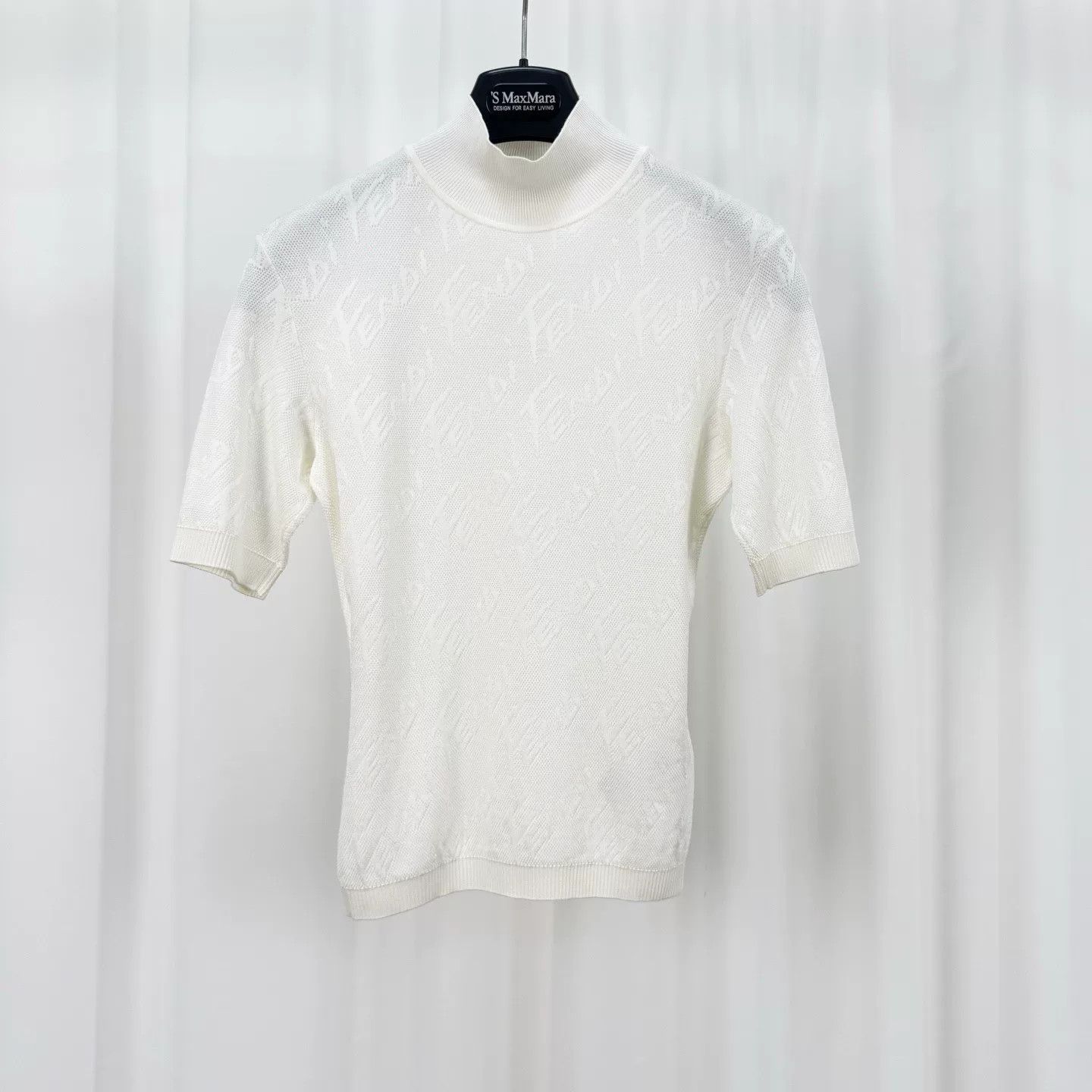 Fendi Fendi Logo Print Knit Short Sleeve Size S / US 4 / IT 40 - 1 Thumbnail