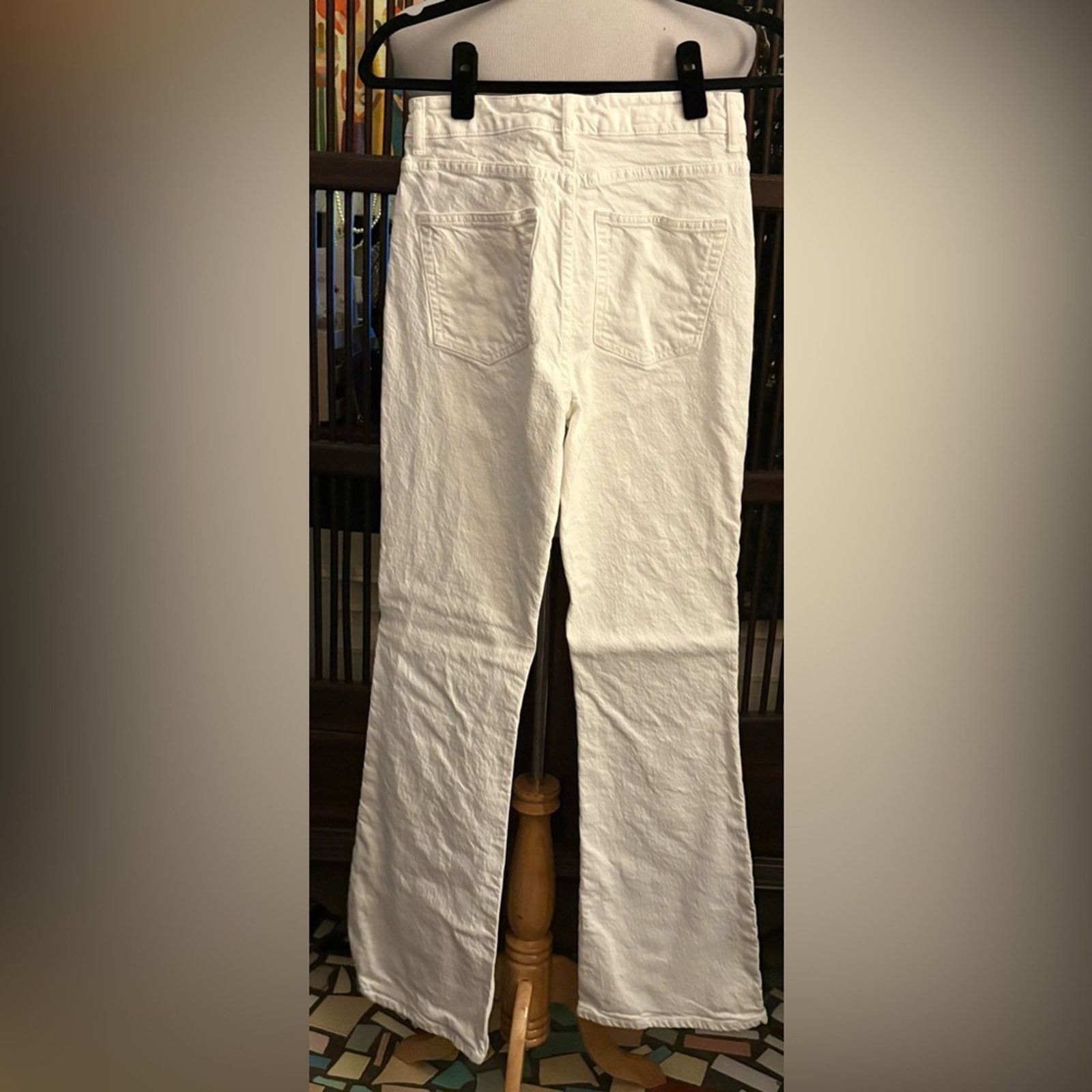 Zara NWT- ZARA | White Hi-Rise Straight Leg Jean-sz 4 Size 27" / US 4 / IT 40 - 3 Thumbnail