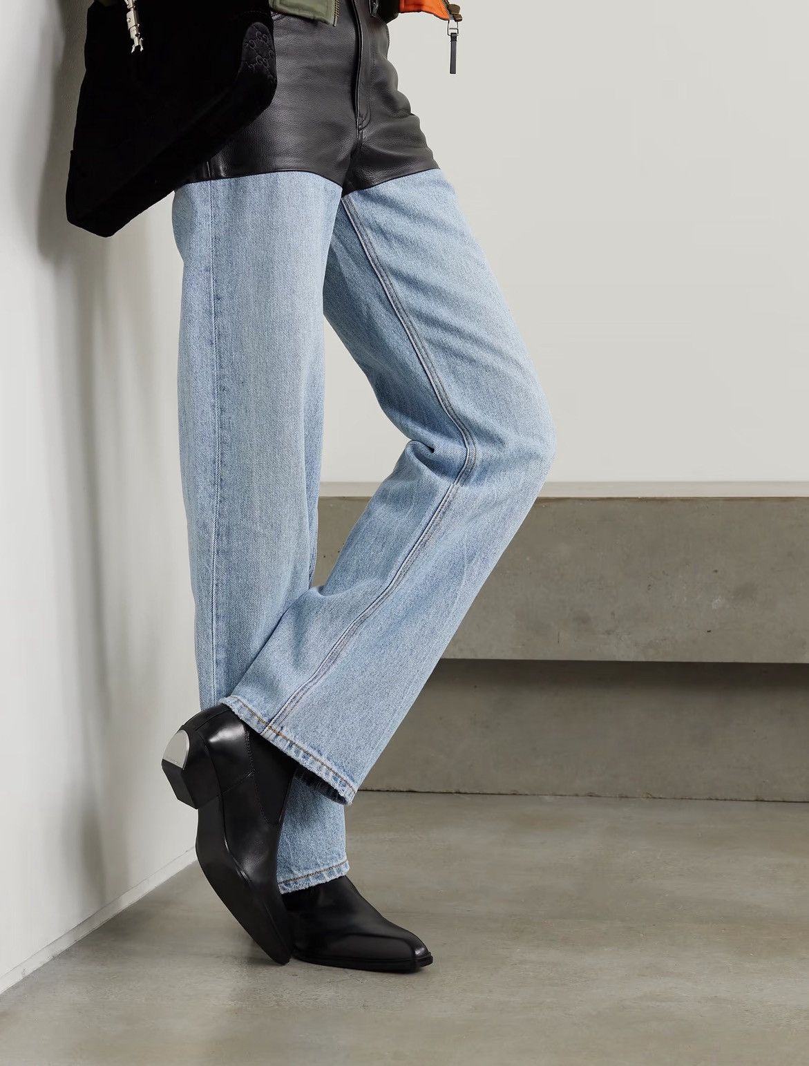 Alexander Wang Alexander Wang Slick Pointed Toe Chelsea Boot size 37.5 Size US 7.5 / IT 37.5 - 2 Thumbnail