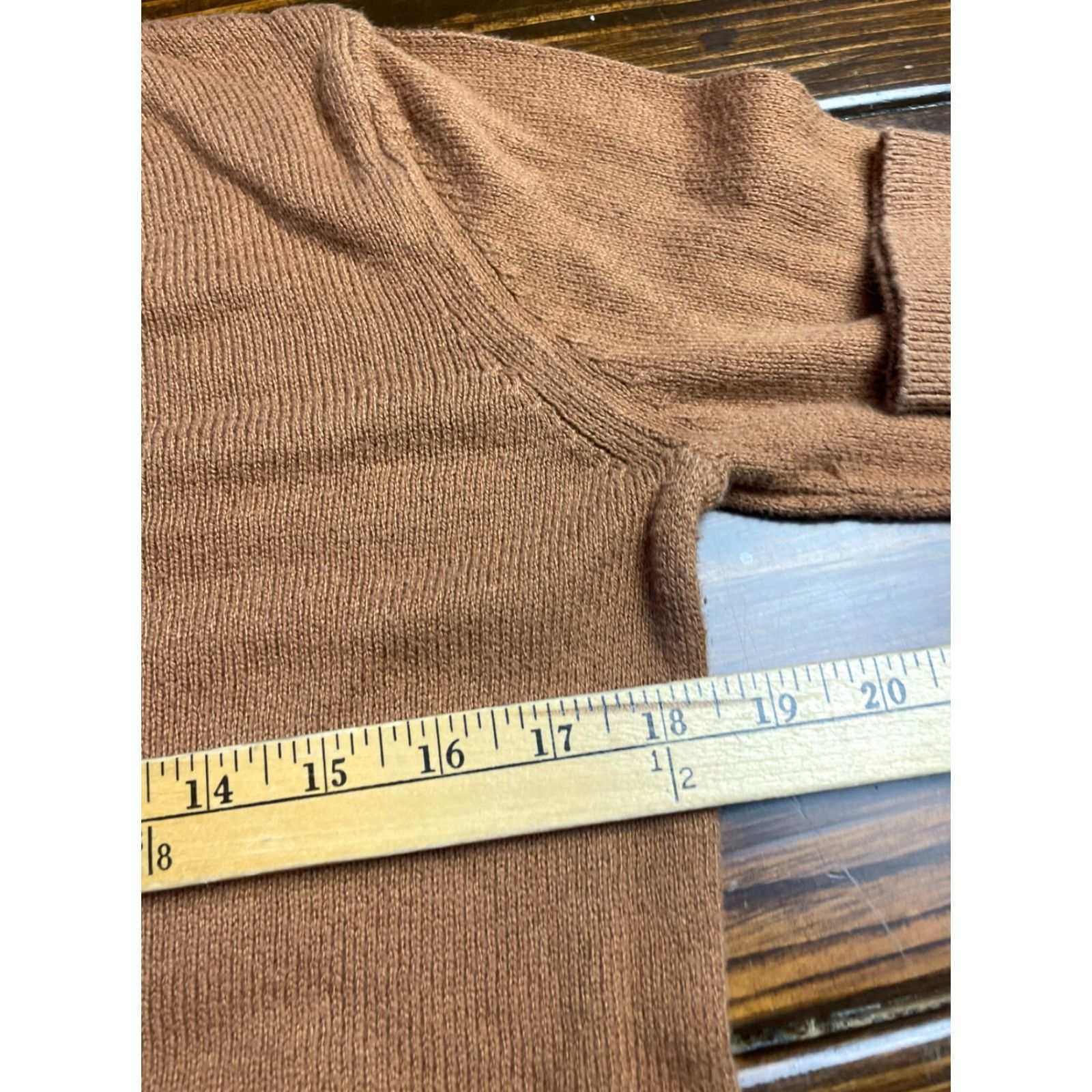 Ann Taylor Ann Taylor Sweater Women's Size Medium Brown Pullover Casual Knit Round Neck Regular Pullover 3-4 Seasons Womens Size M / US 6-8 / IT 42-44 - 4 Thumbnail