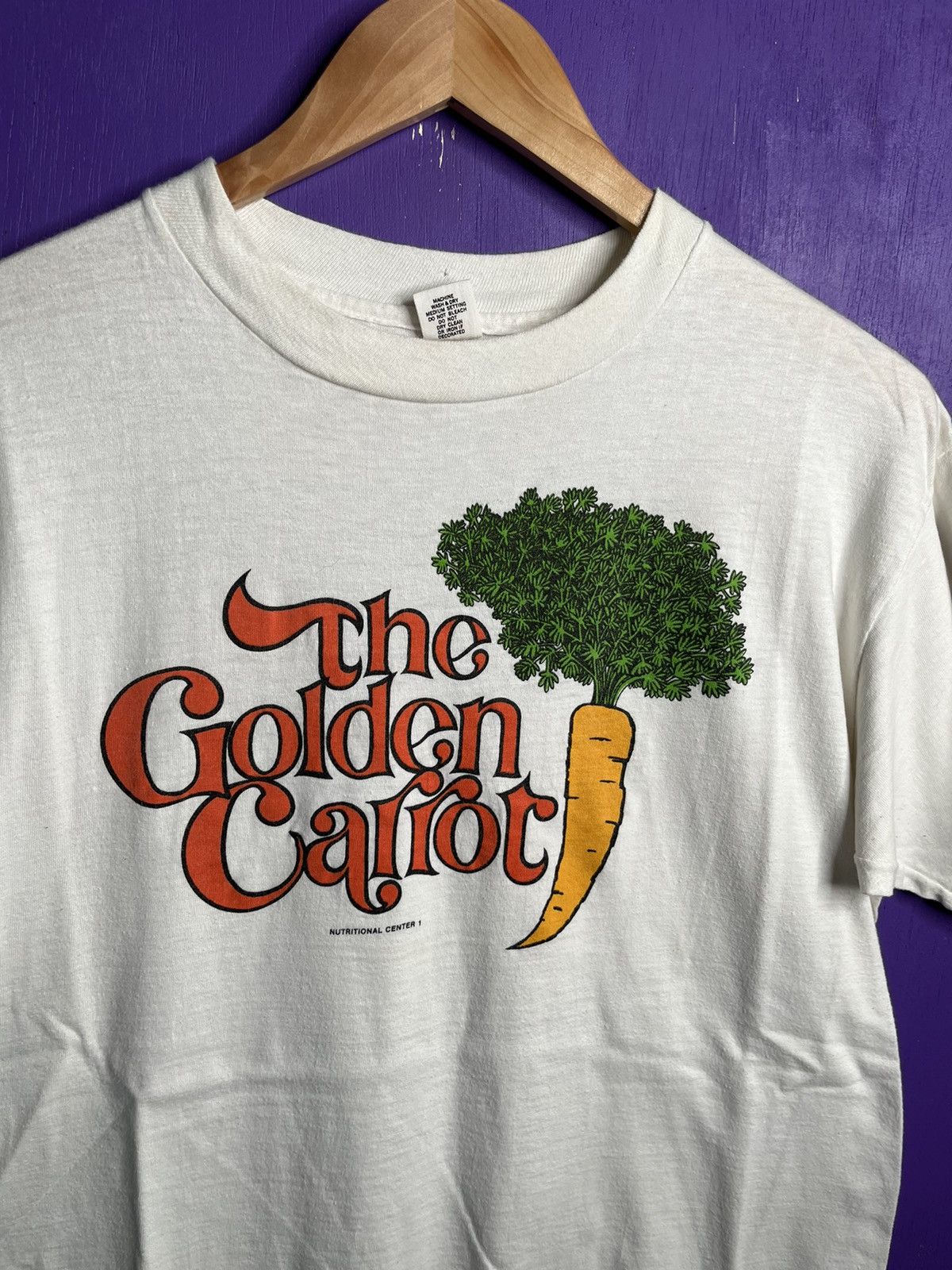 Vintage Vintage 70s The golden carrot vegetable t-shirt Size US L / EU 52-54 / 3 - 3 Thumbnail