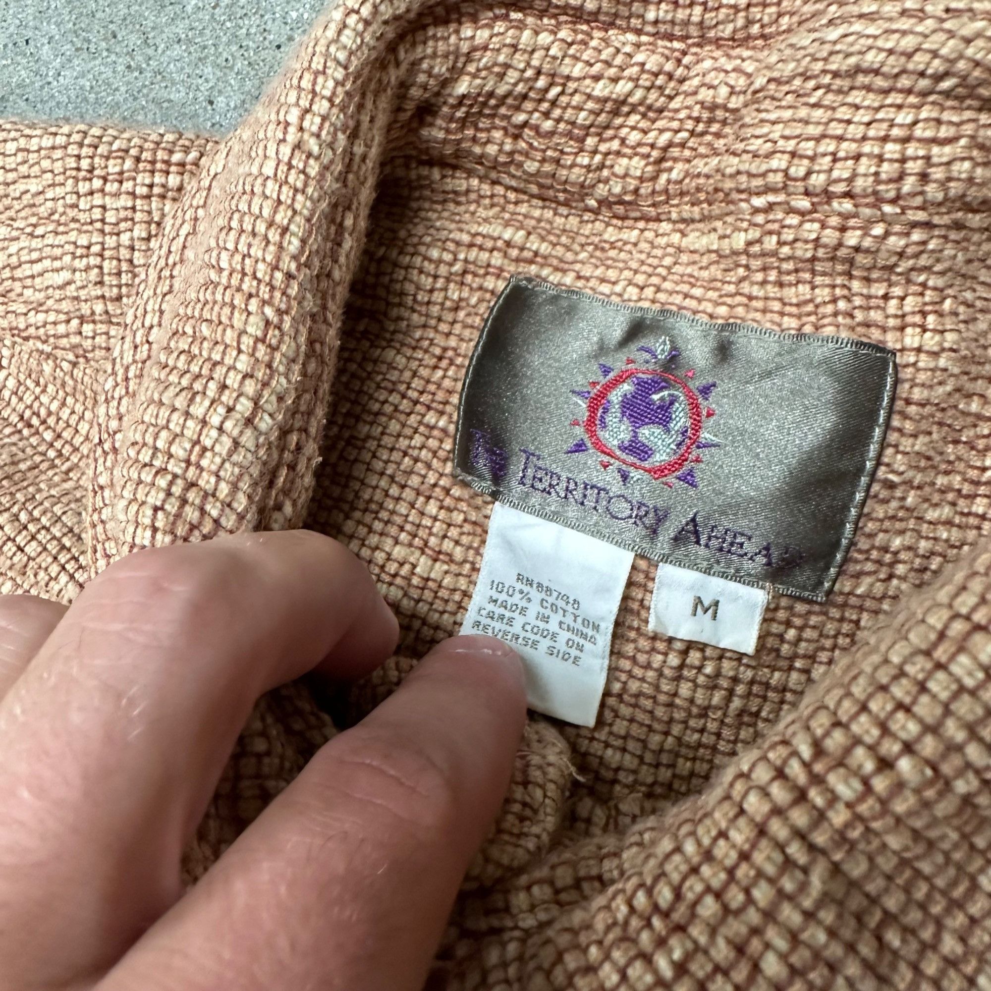 The Territory Ahead × Vintage Vintage The Territory Ahead Heavyweight Knit Button Up Shirt Size US L / EU 52-54 / 3 - 2 Thumbnail