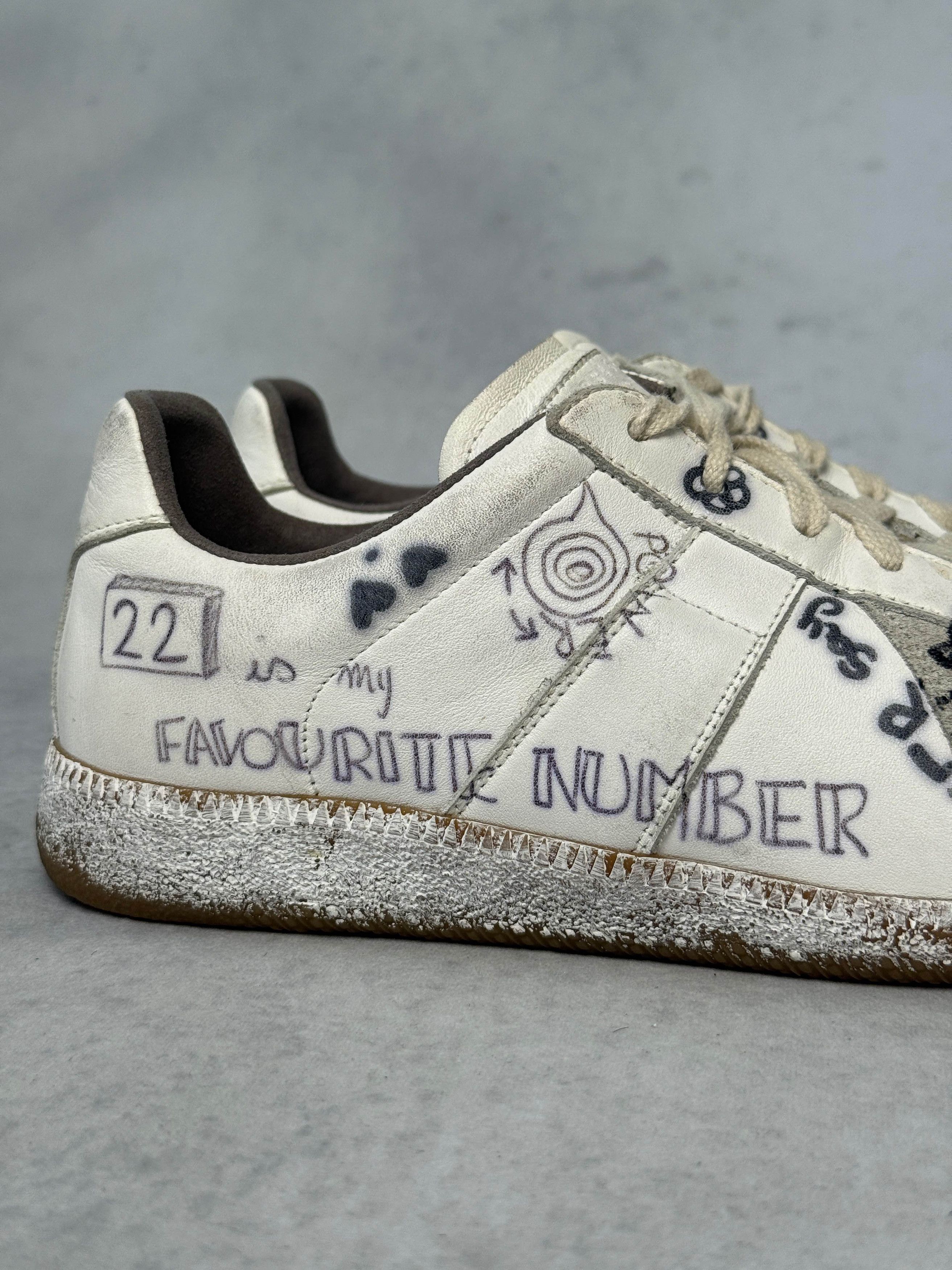 Maison Margiela Maison Margiela GATs 'Vintage Graffiti' Size US 7 / EU 40 - 4 Thumbnail