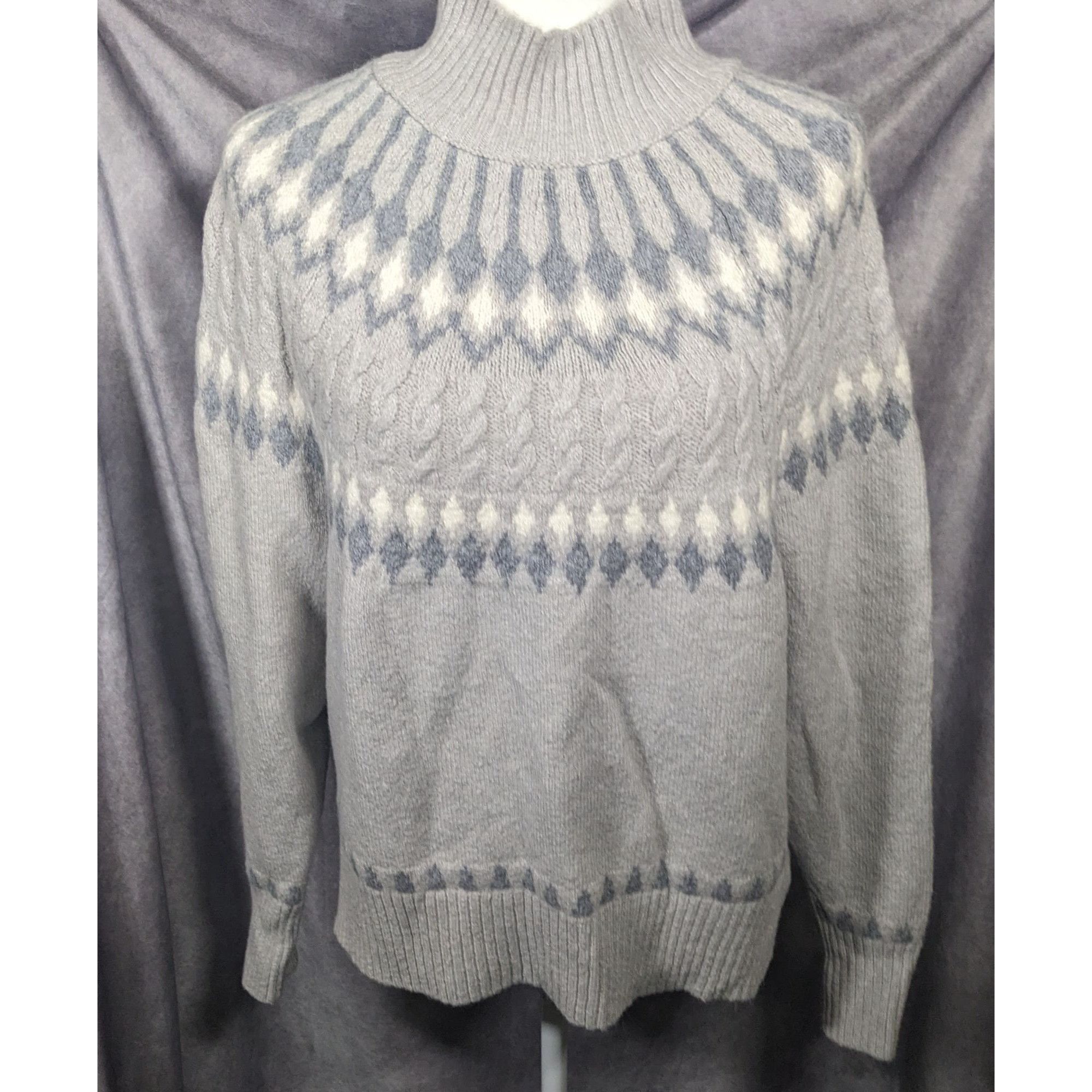 Nicole Miller Artelier Nicole Miller Grey And White Super Soft Sweater Siz Size L / US 10 / IT 46 - 5 Thumbnail