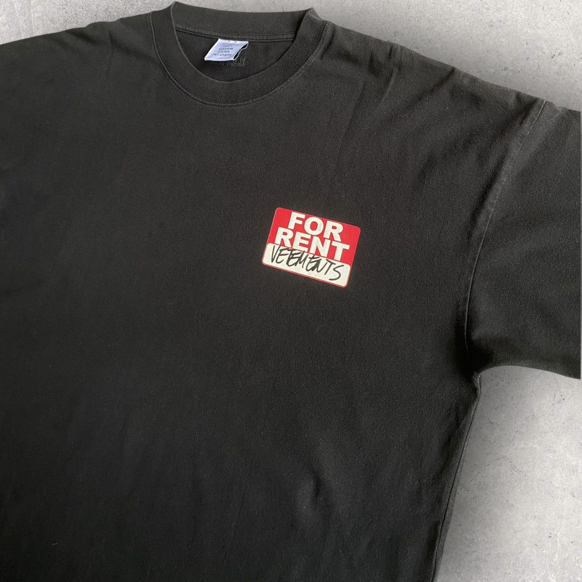 Vetements SS20 For Rent Oversize T Shirt Size US XL / EU 56 / 4 - 3 Thumbnail